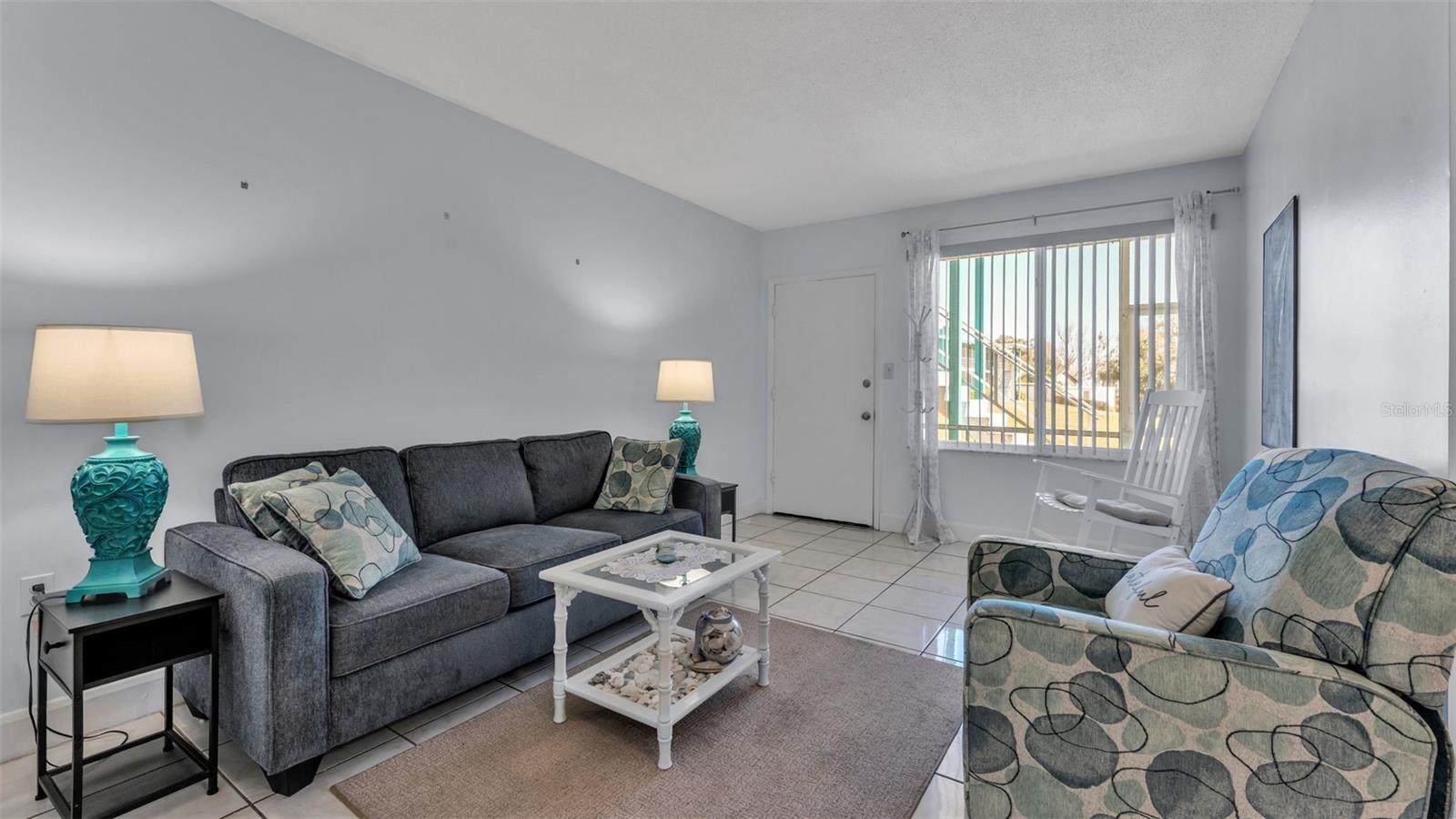 Image 5 of 26 For 1600 Lake Parker Drive C8