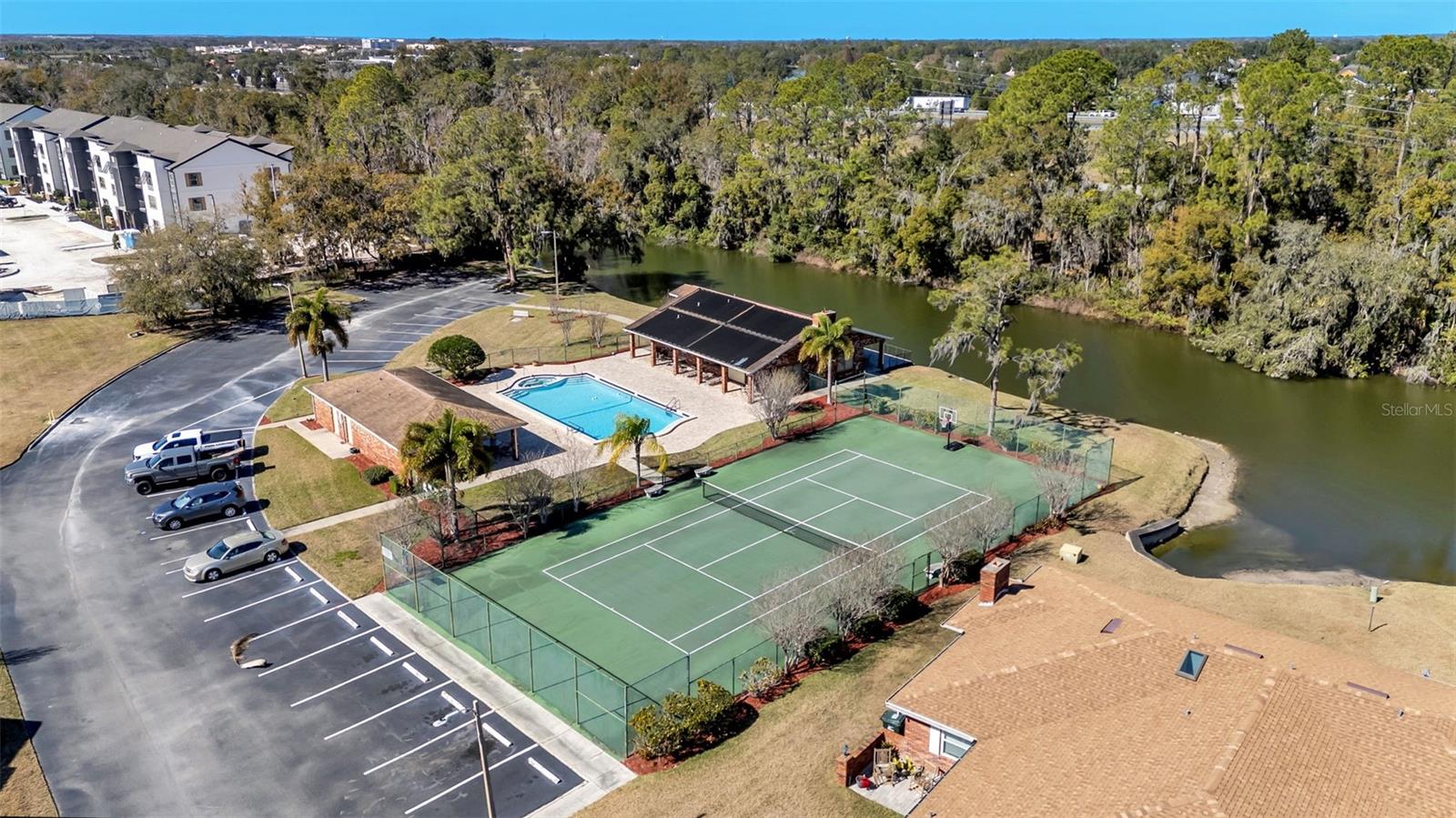 Image 37 of 38 For 487 Lake Carolyn Circle