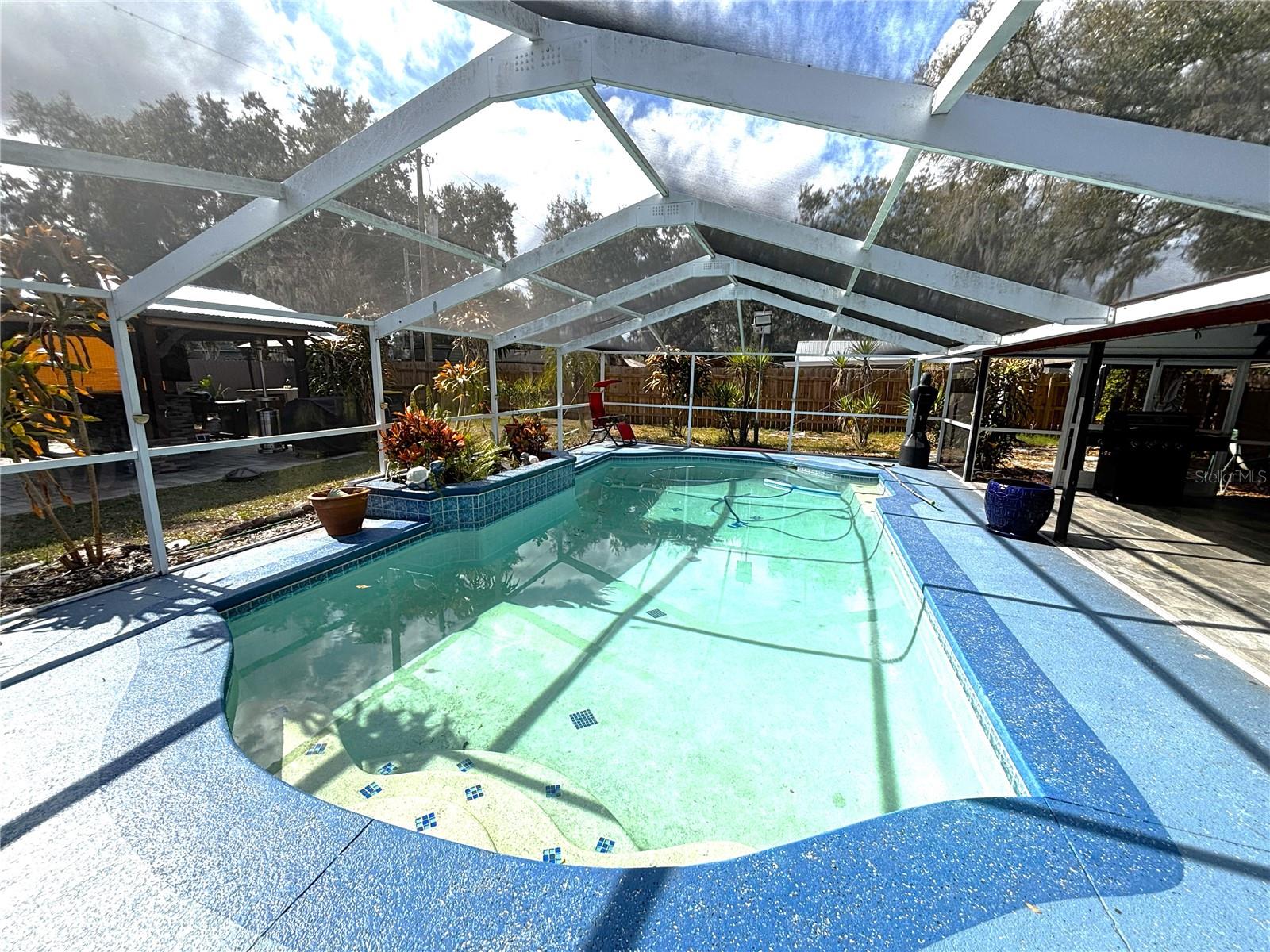 Image 34 of 47 For 2324 Creek Side Drive