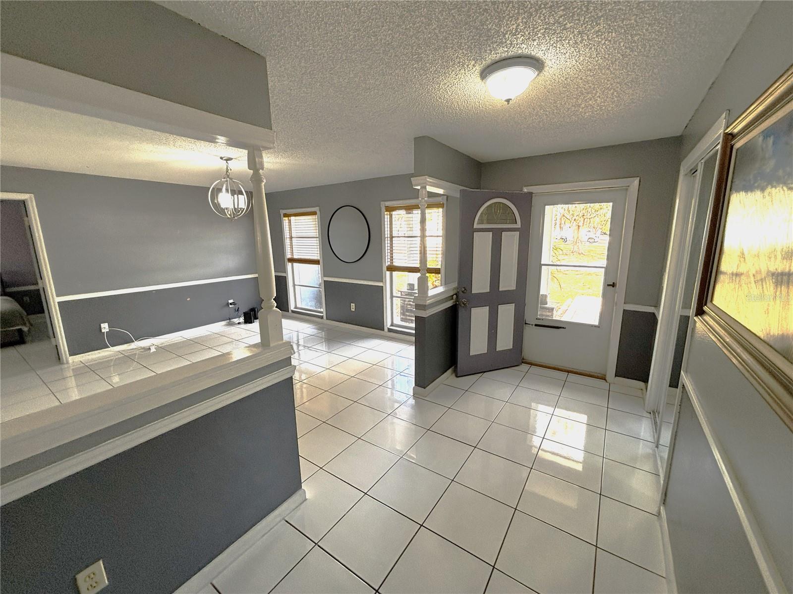 Image 6 of 47 For 2324 Creek Side Drive