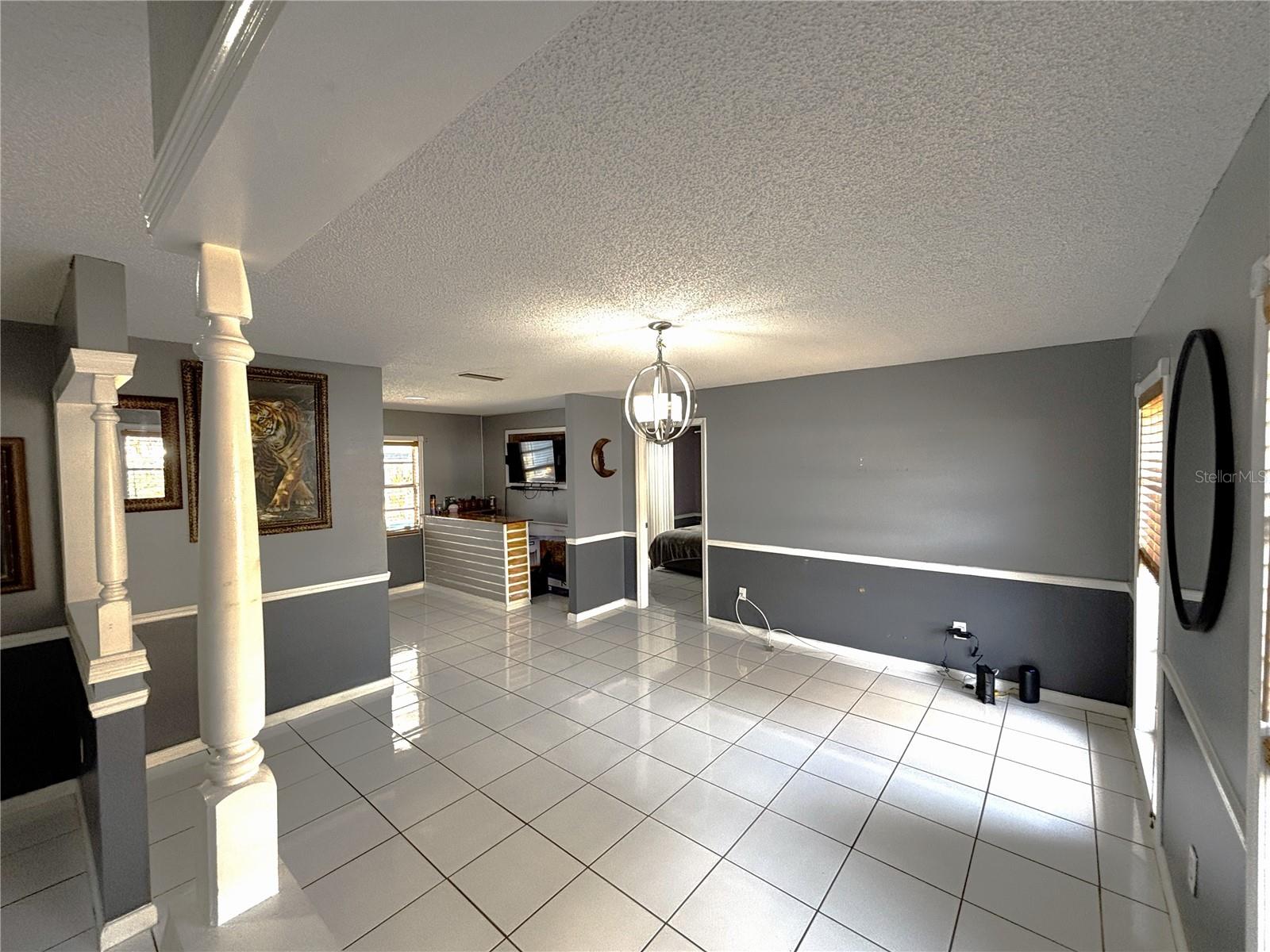 Image 8 of 47 For 2324 Creek Side Drive