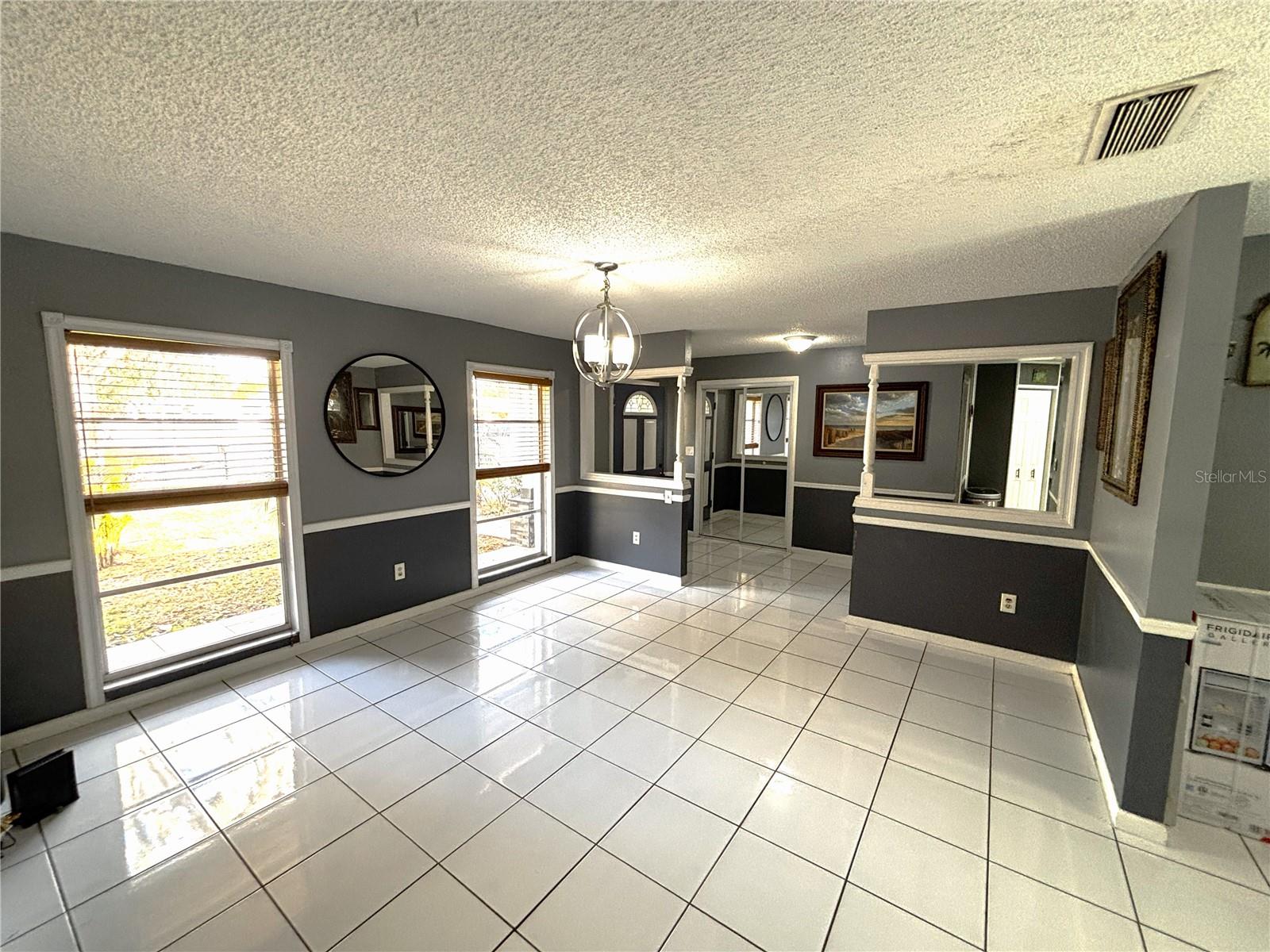 Image 9 of 47 For 2324 Creek Side Drive