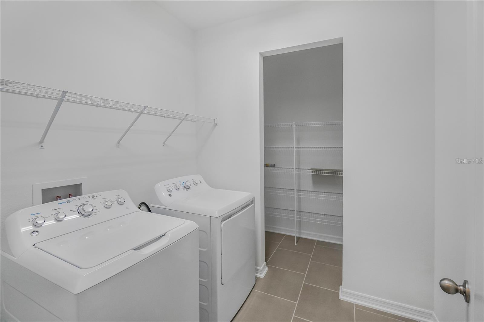 Image 22 of 33 For 7047 Oxbow Road