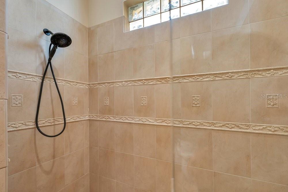 Image 38 of 80 For 4759 Lathloa Loop