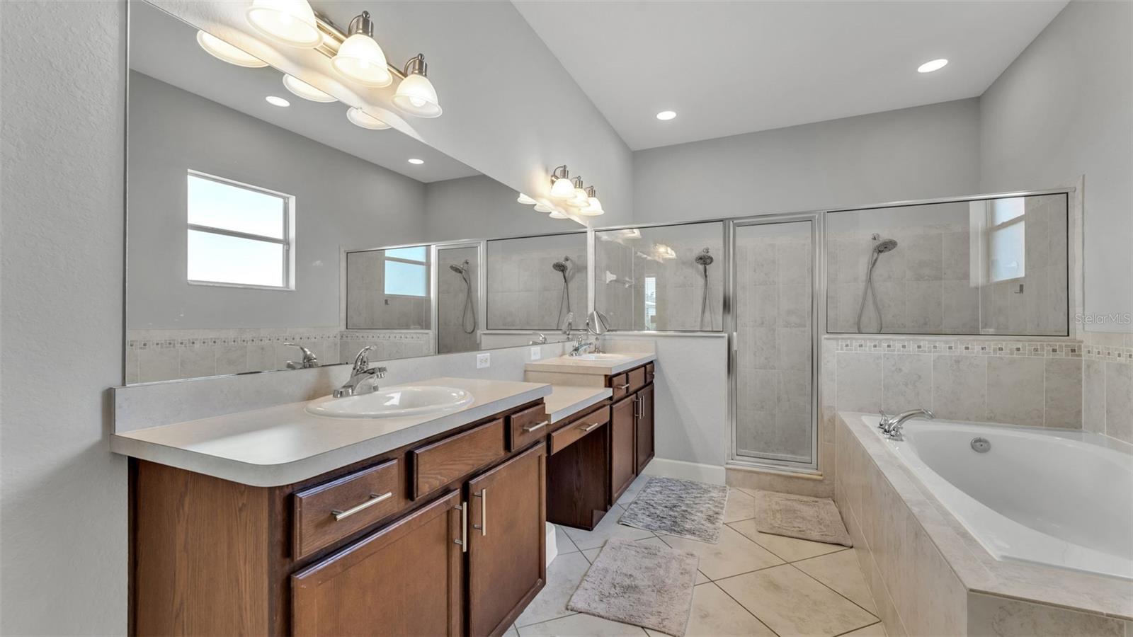 Image 28 of 54 For 1483 Silver Leaf Drive