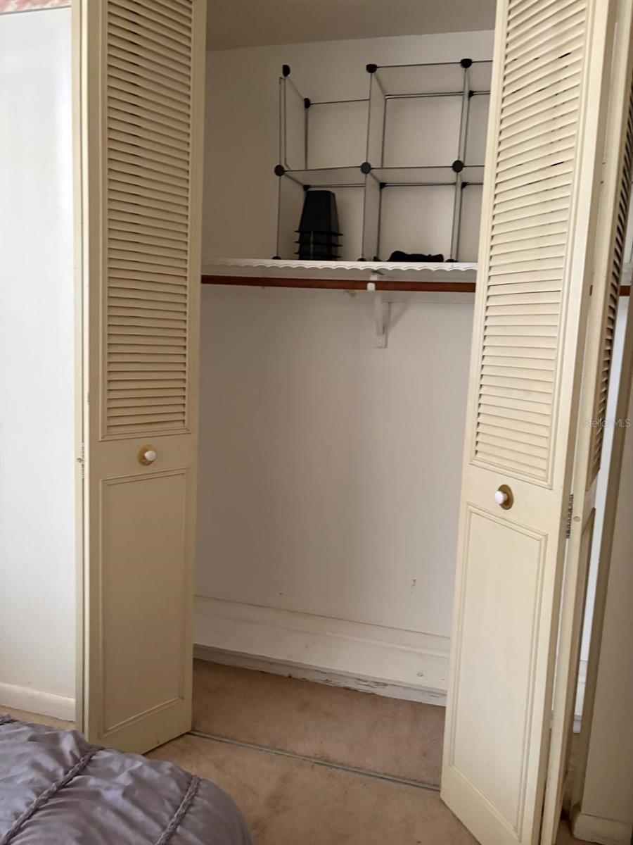 Image 13 of 26 For 1900 Kanner Highway 5-204