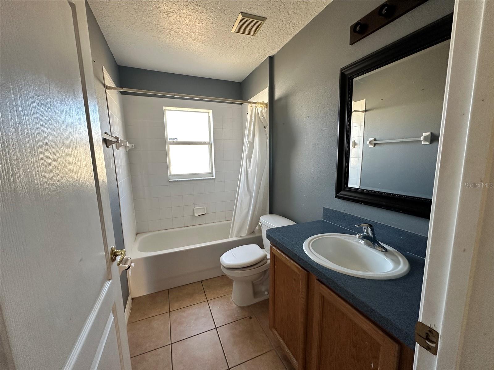 Image 18 of 22 For 256 Grouper Court