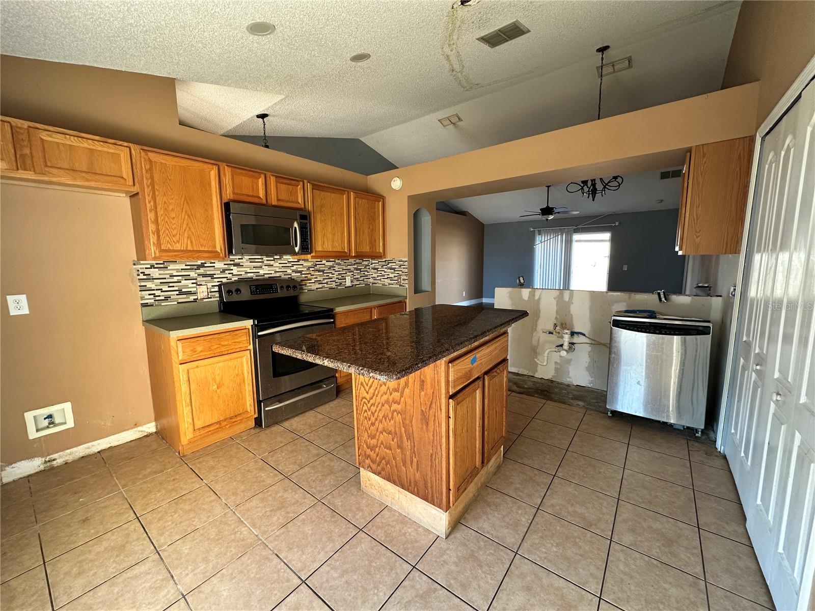 Image 2 of 22 For 256 Grouper Court