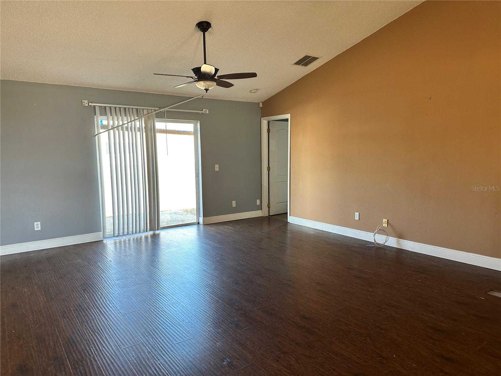 Image 4 of 22 For 256 Grouper Court