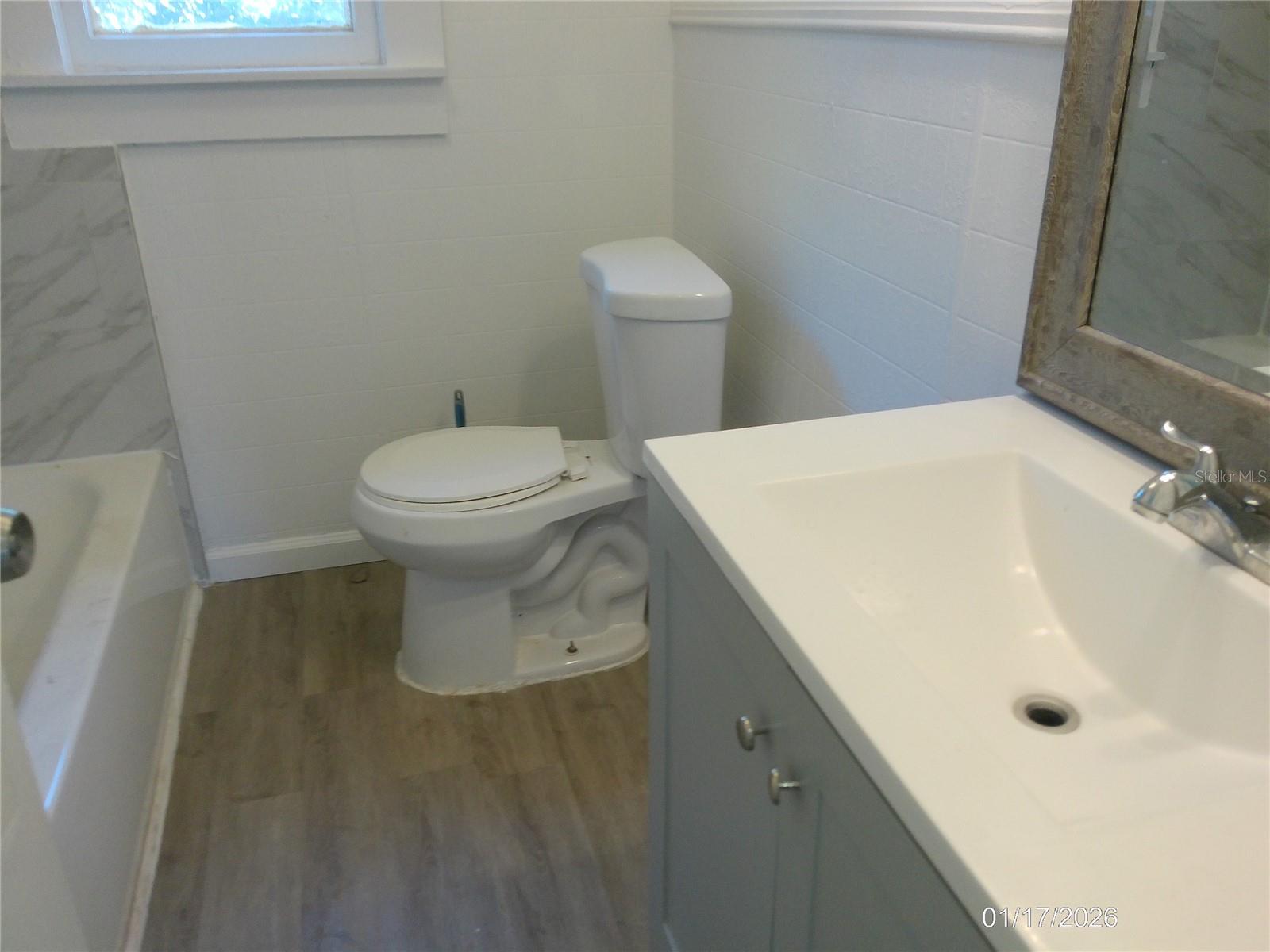 Image 12 of 17 For 1148 Oakhill Street