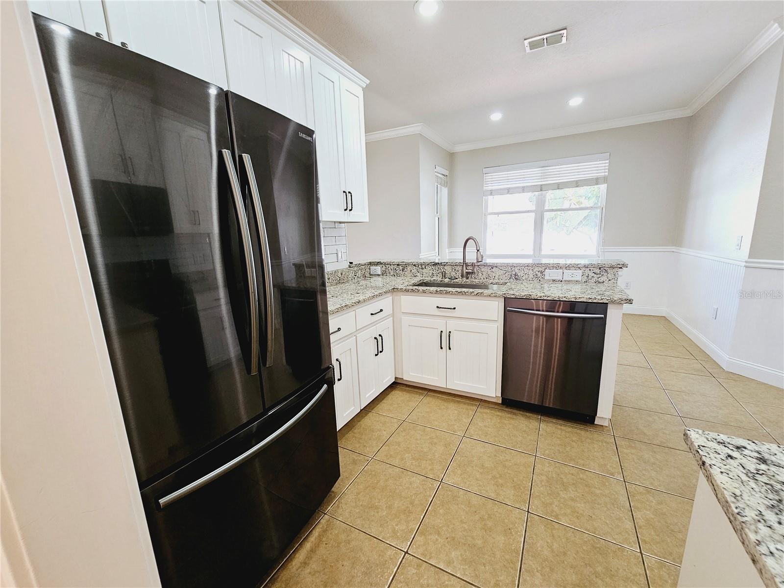 Image 12 of 50 For 1930 Saddlewood Court