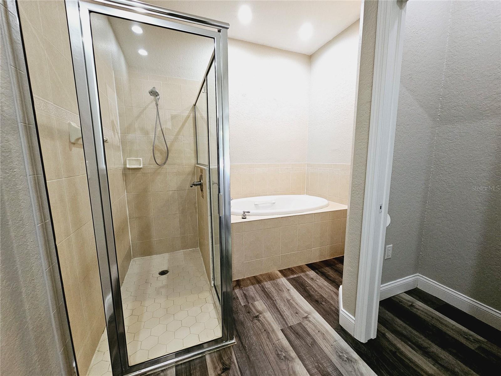 Image 26 of 50 For 1930 Saddlewood Court