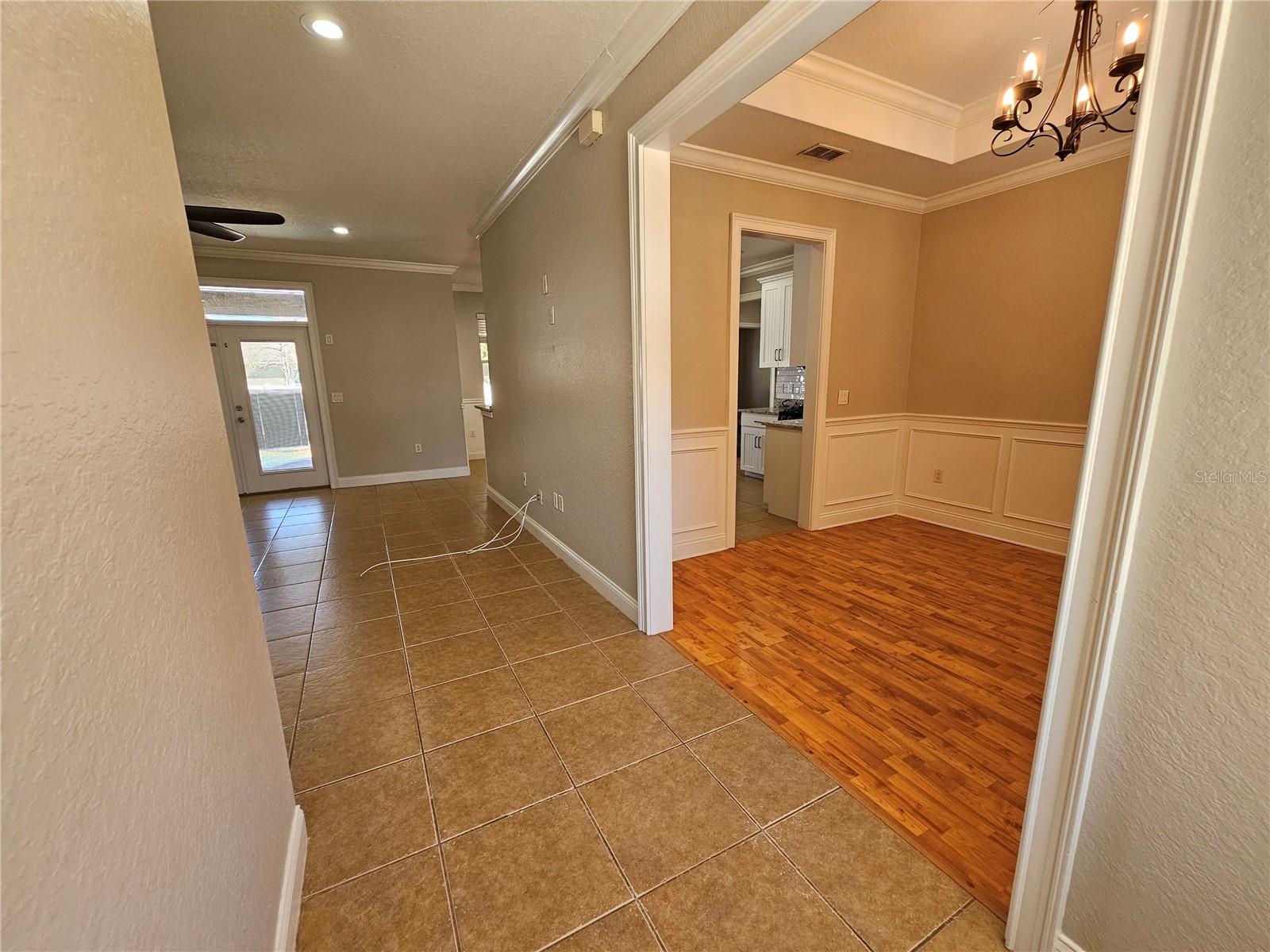 Image 6 of 50 For 1930 Saddlewood Court