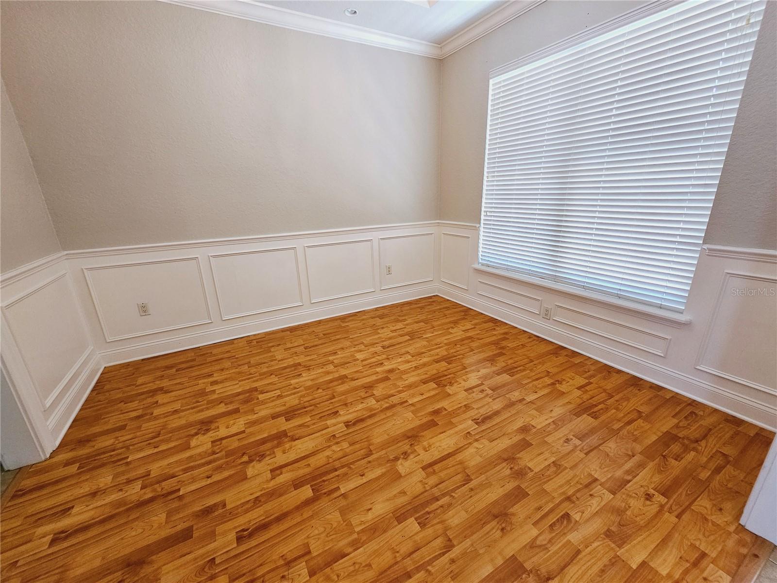 Image 9 of 50 For 1930 Saddlewood Court