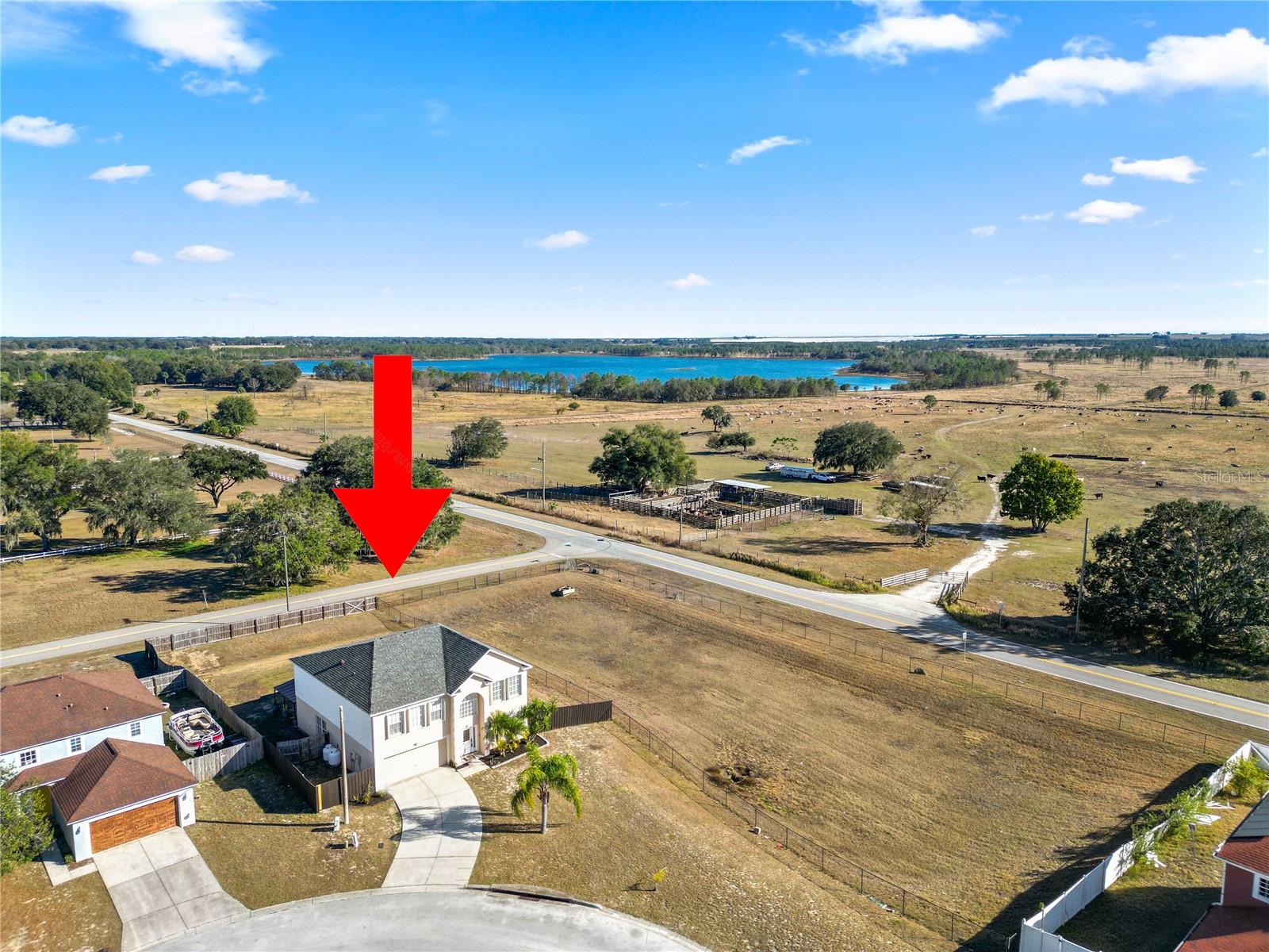 Listing photo id 56 for 3679 Wellington Lane