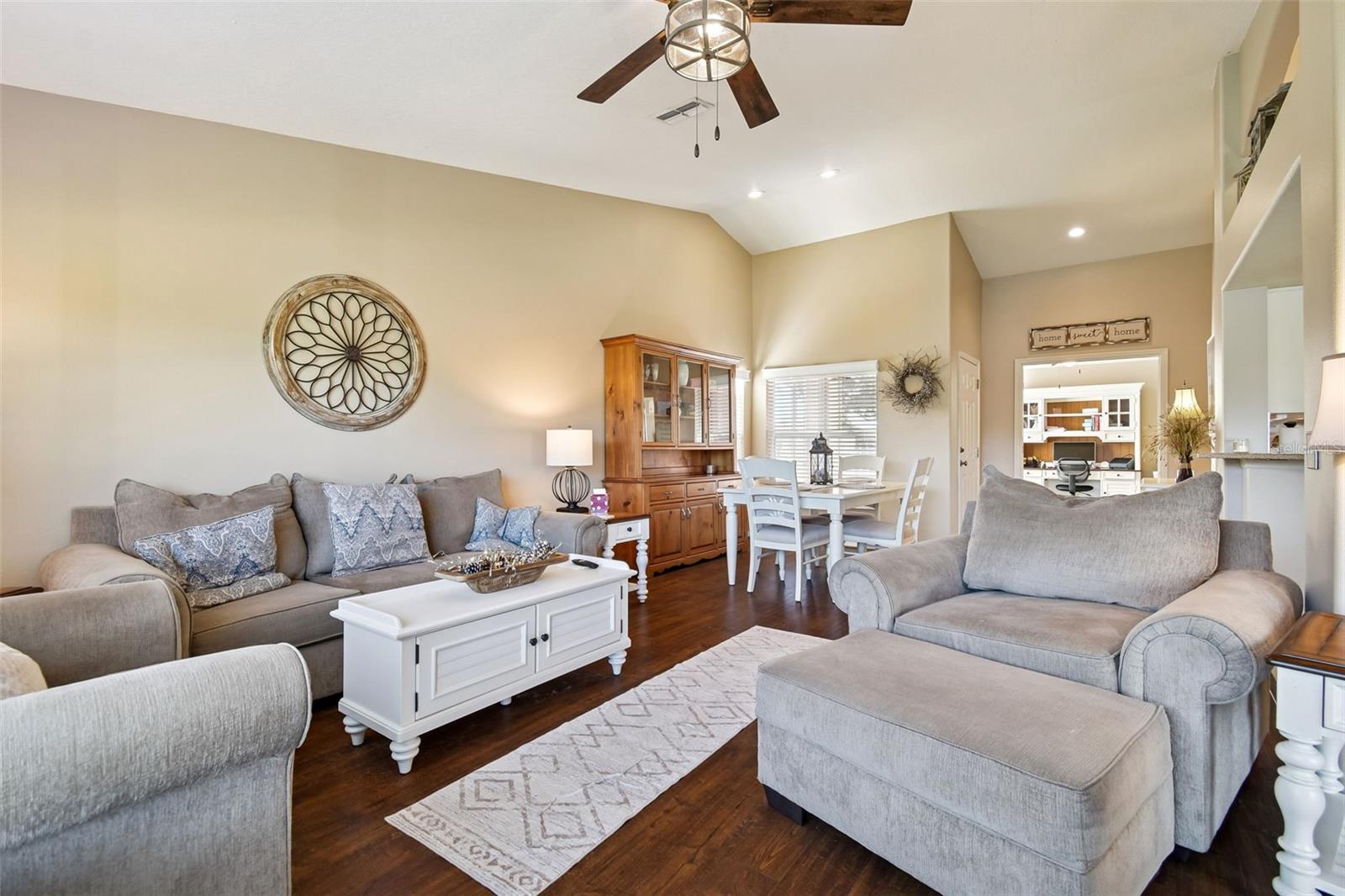 Image 12 of 37 For 5504 Water Oak Court