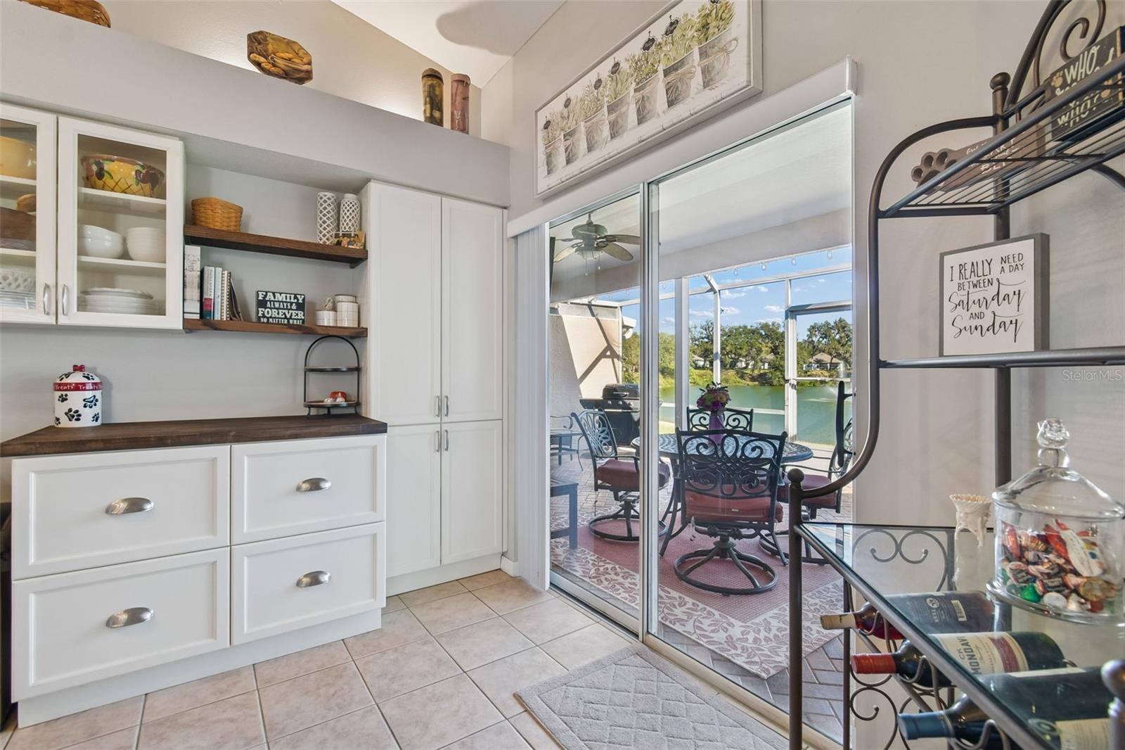 Image 17 of 37 For 5504 Water Oak Court