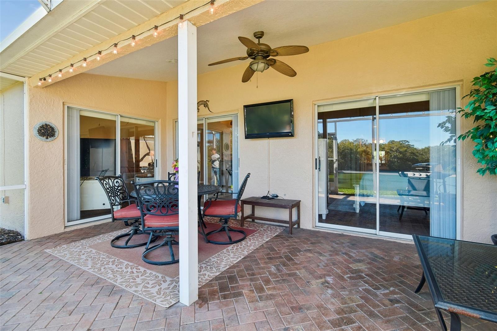 Image 30 of 37 For 5504 Water Oak Court