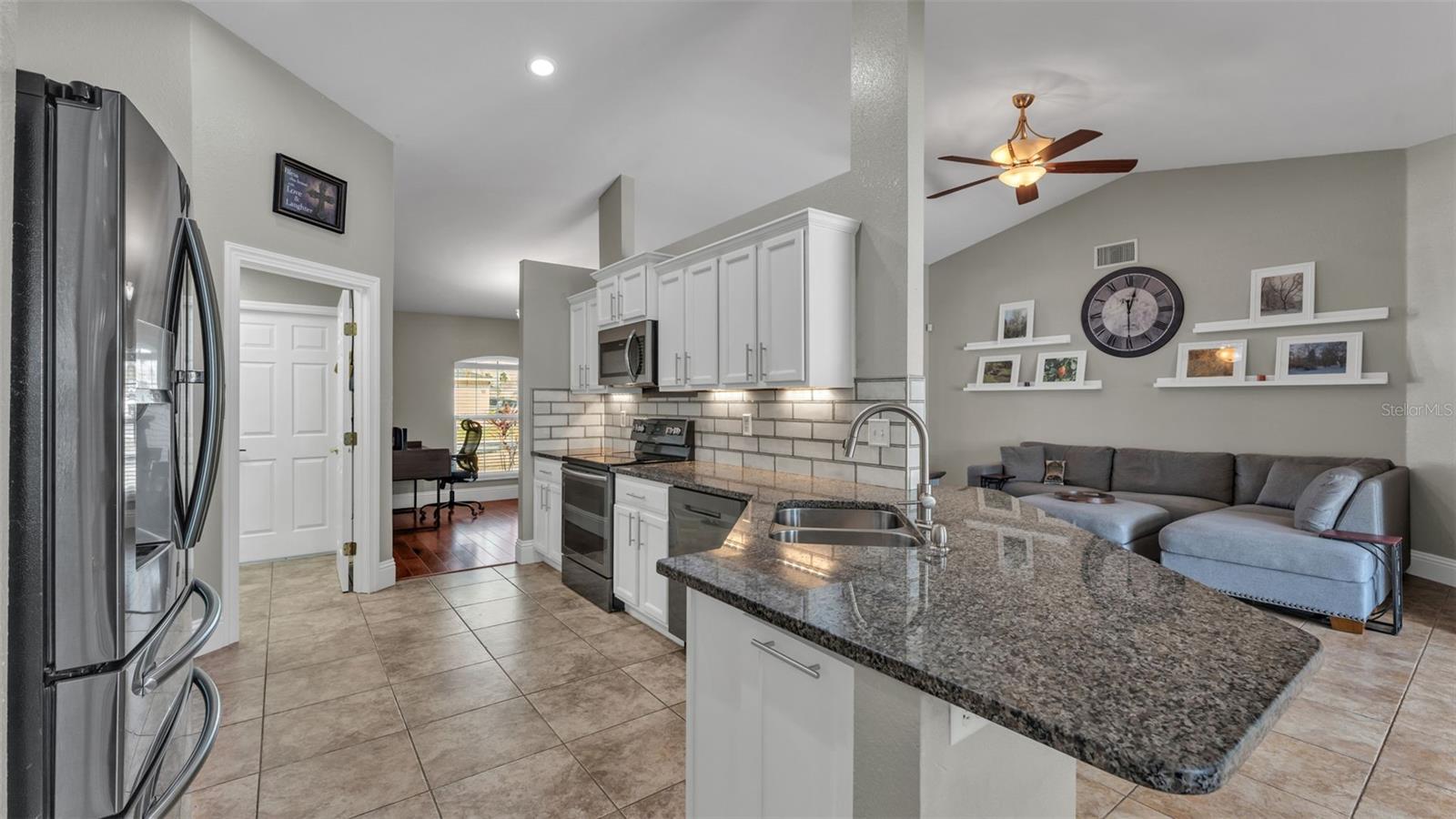 Image 12 of 51 For 3581 Marsh Wren Street