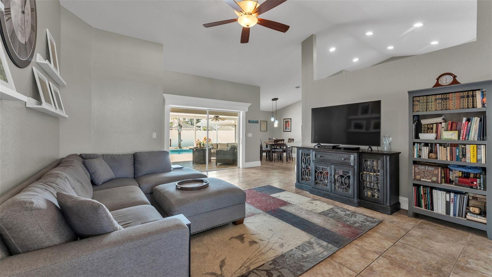 Image 7 of 51 For 3581 Marsh Wren Street