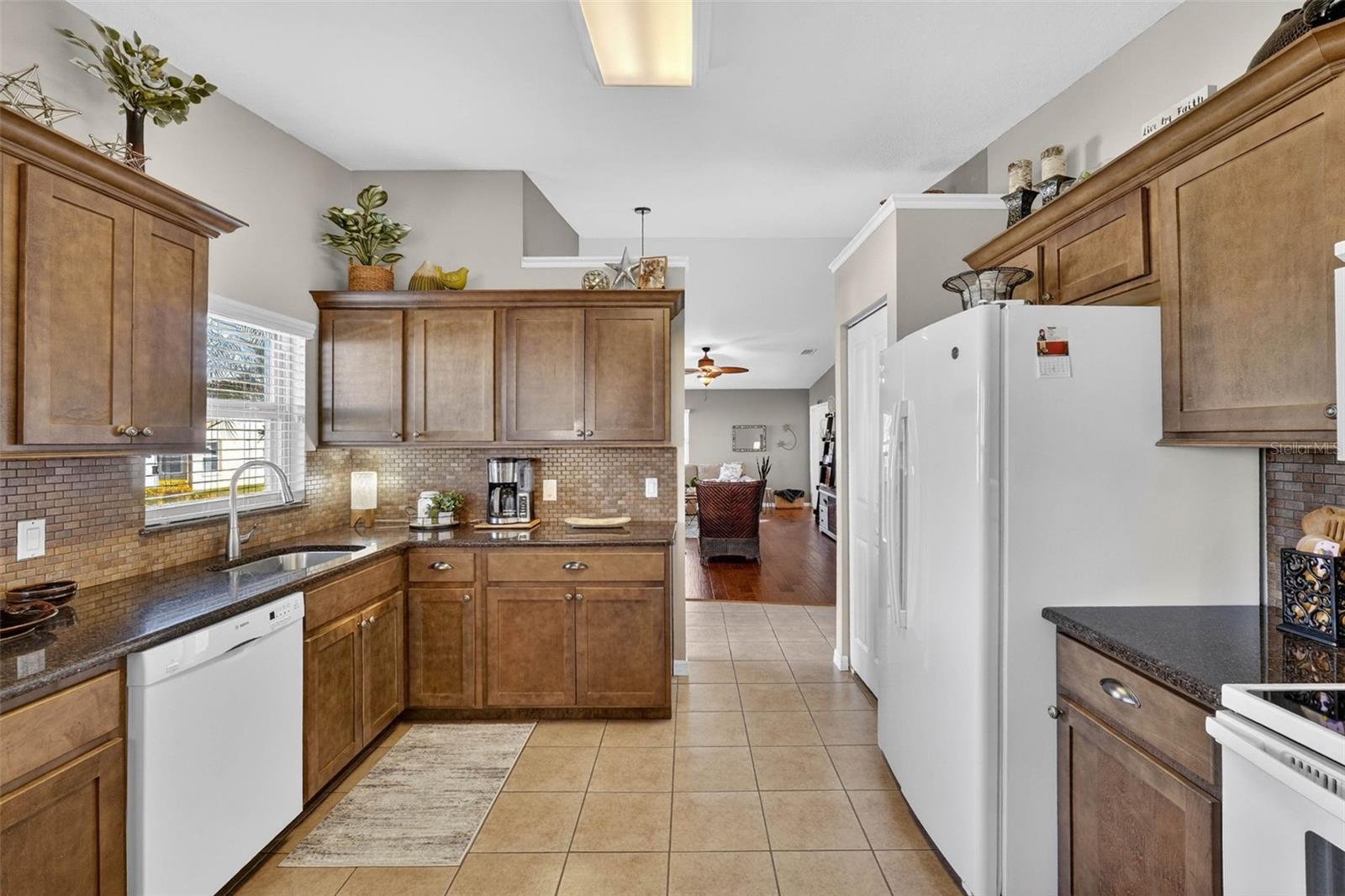 Image 11 of 59 For 6380 Egret Drive 12