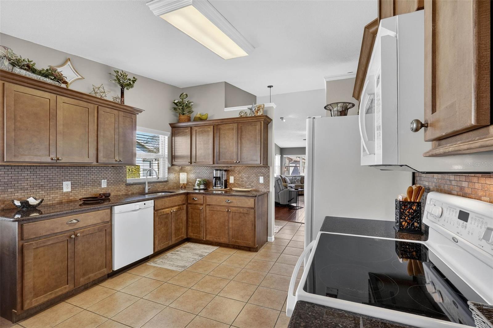 Image 9 of 59 For 6380 Egret Drive 12