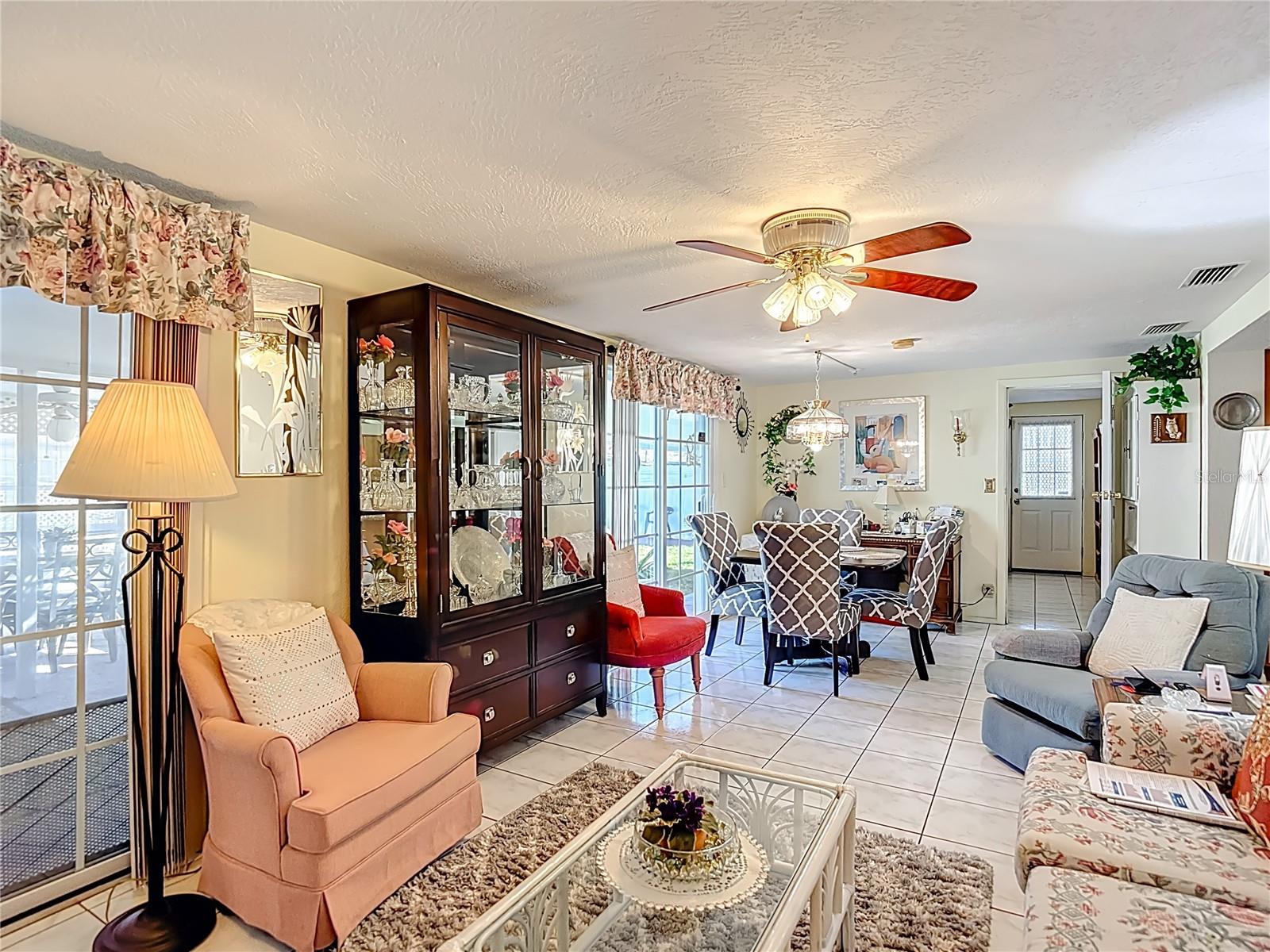 Image 18 of 36 For 1646 Cockleshell Drive