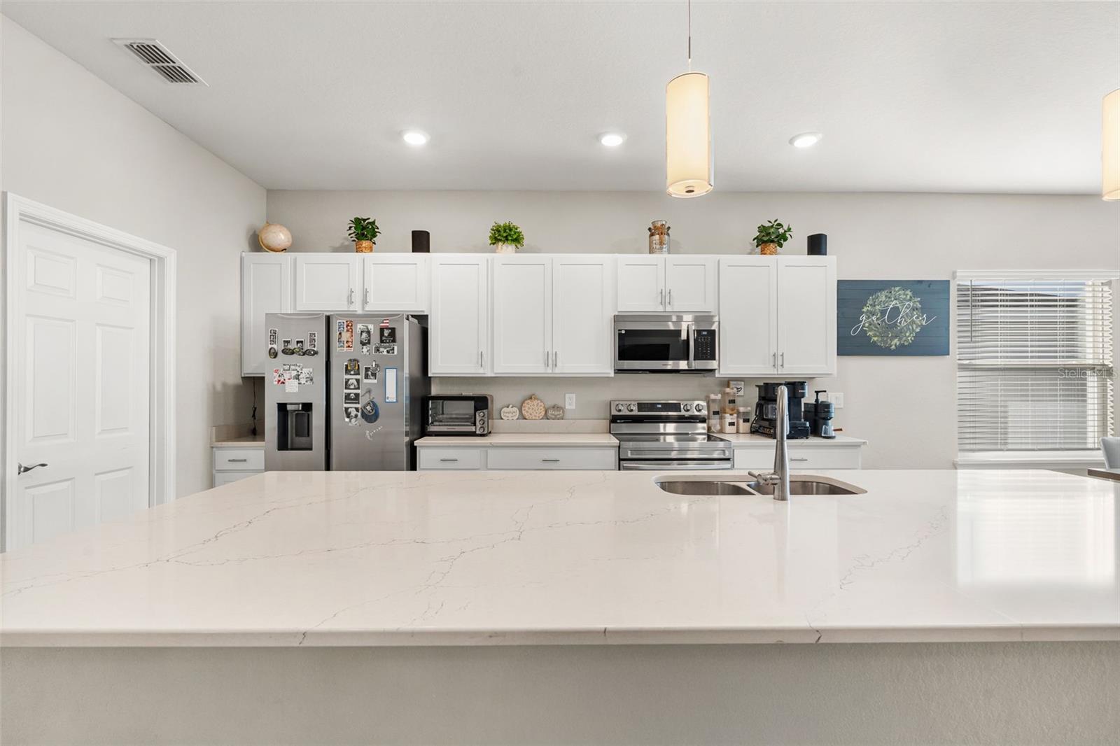 Image 13 of 40 For 1056 Aruba Avenue