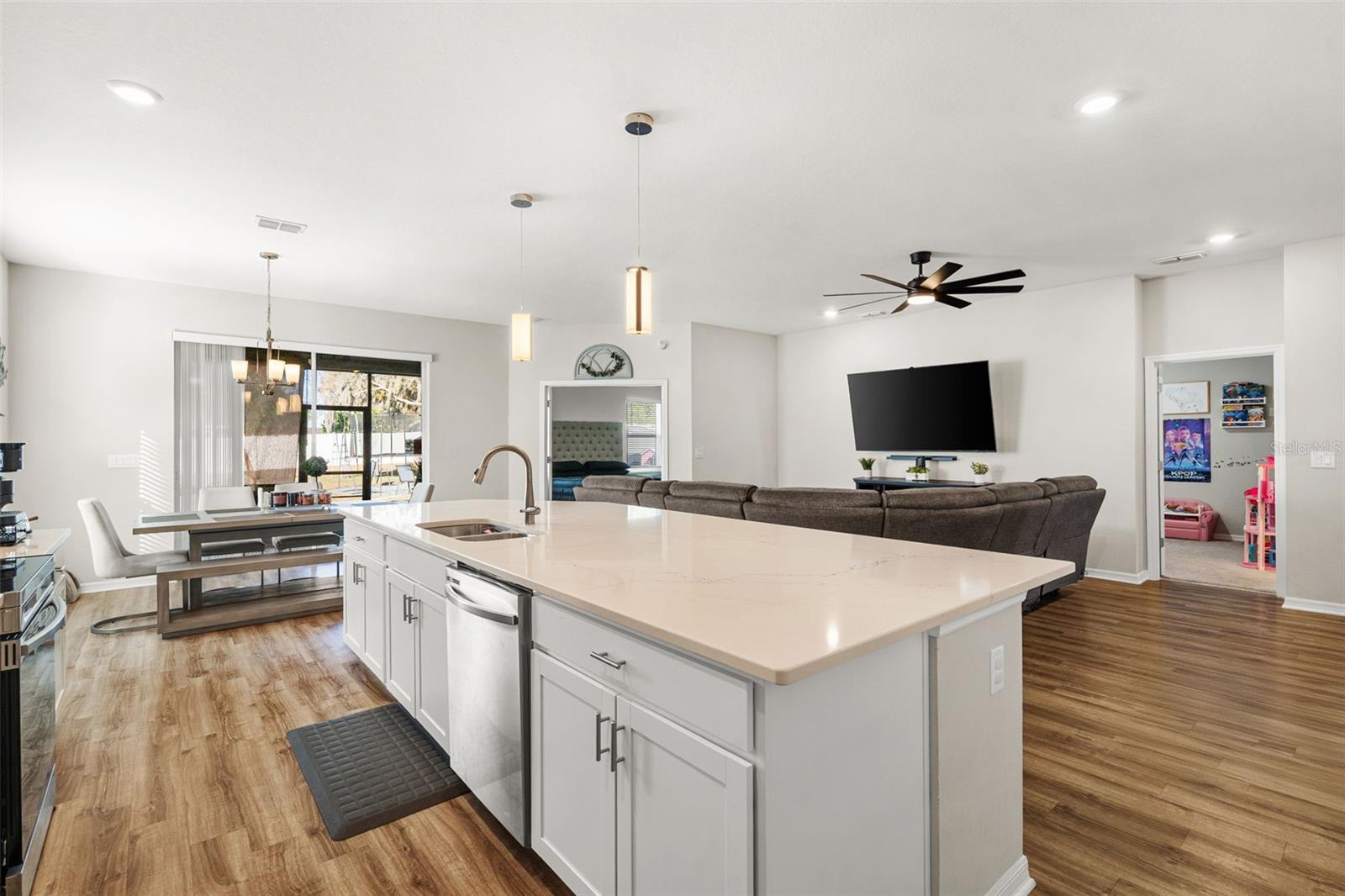 Image 14 of 40 For 1056 Aruba Avenue