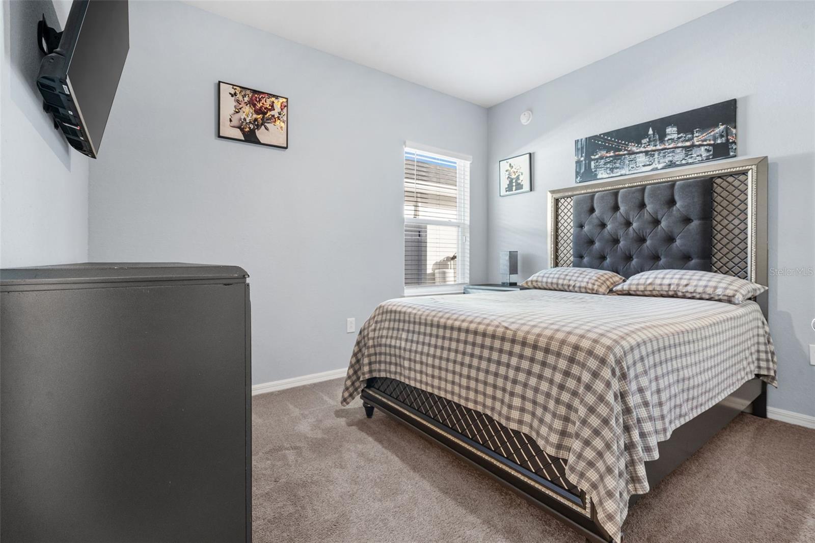 Image 23 of 40 For 1056 Aruba Avenue