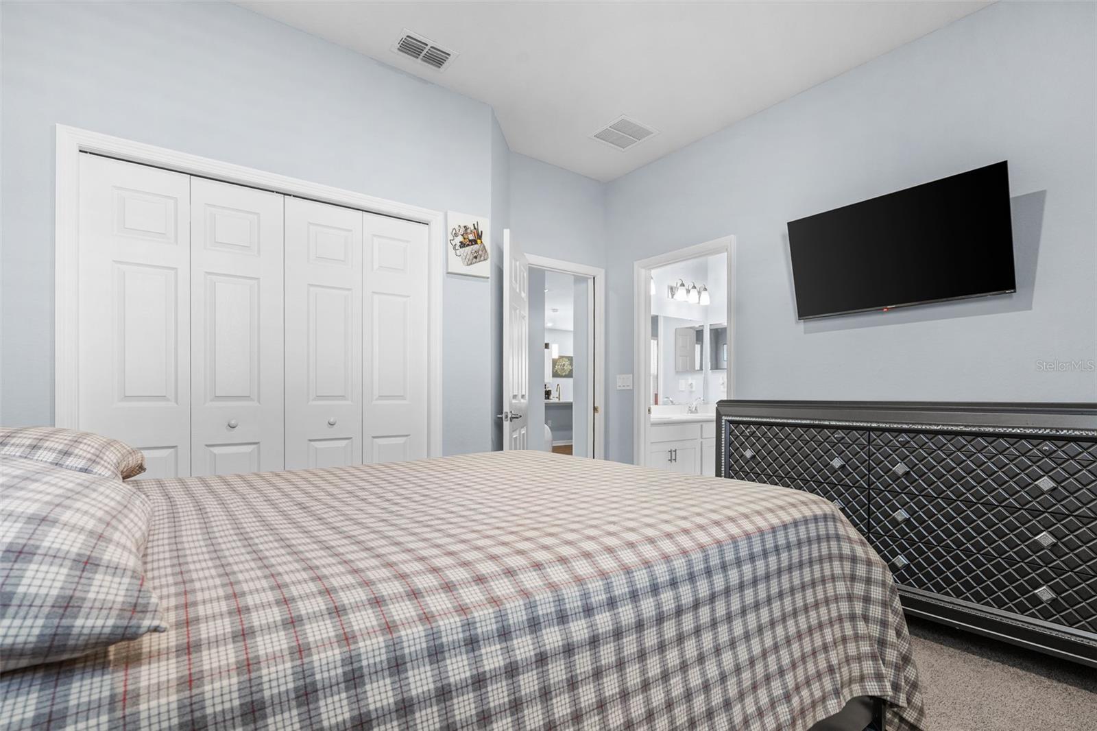 Image 24 of 40 For 1056 Aruba Avenue