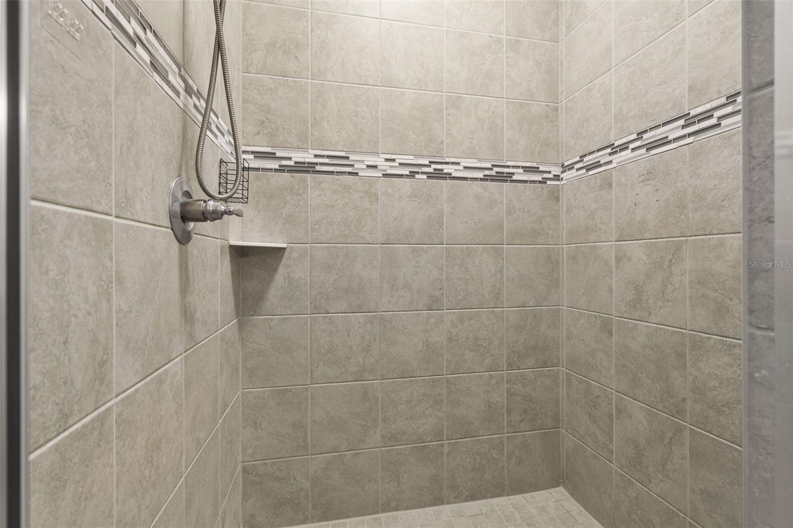 Image 31 of 40 For 1056 Aruba Avenue