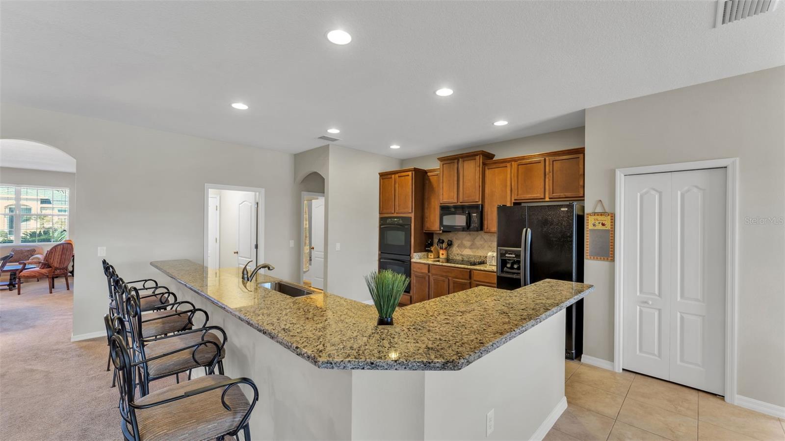 Image 11 of 52 For 5631 Superior Drive