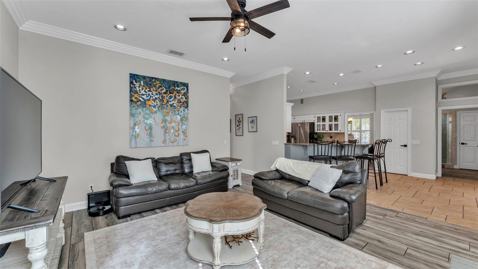 Image 24 of 69 For 2409 Jenna Ln