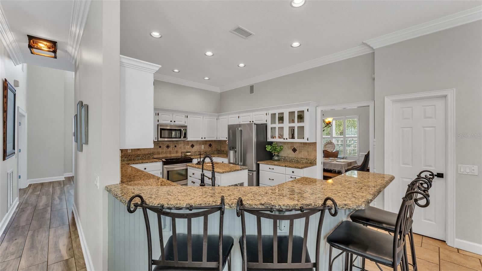 Image 27 of 69 For 2409 Jenna Ln