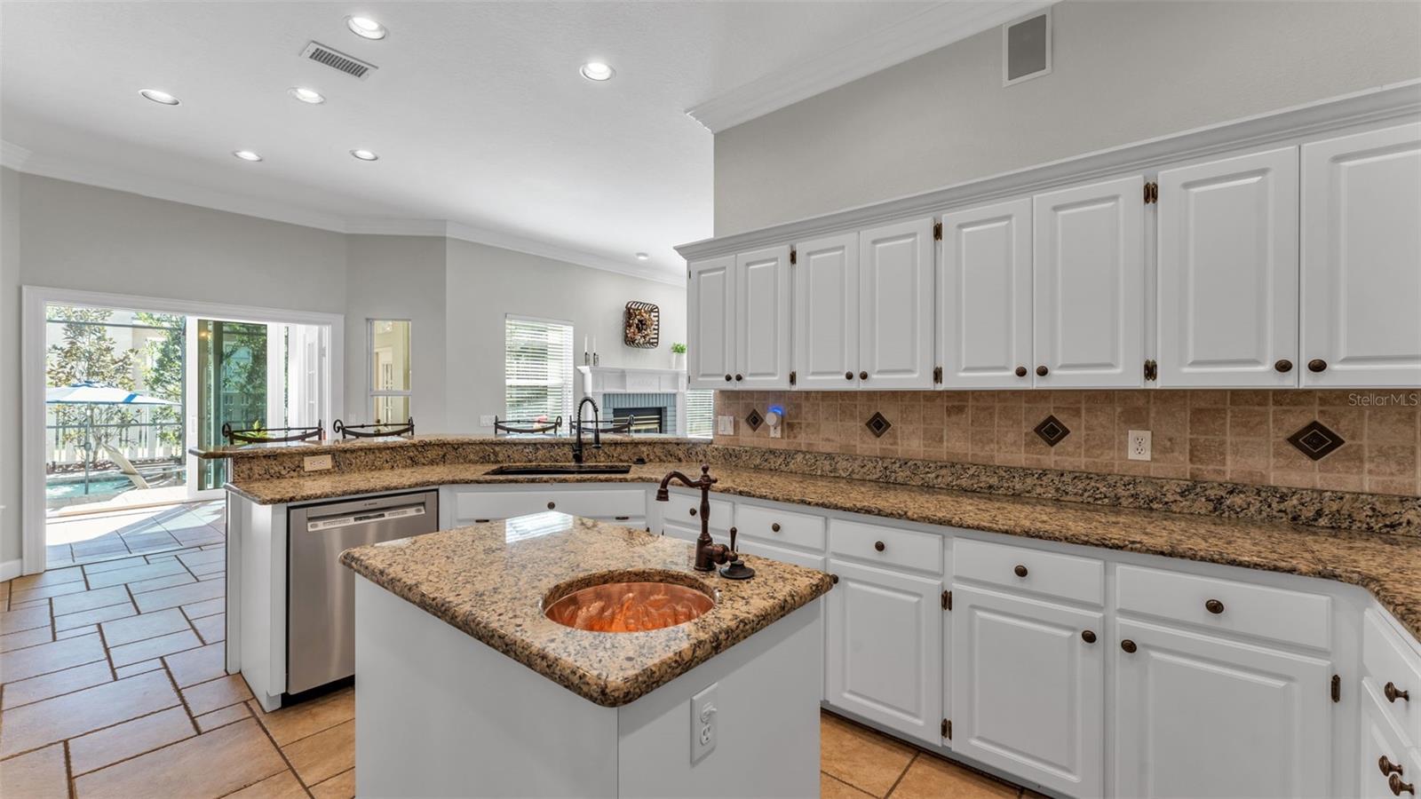 Image 28 of 69 For 2409 Jenna Ln