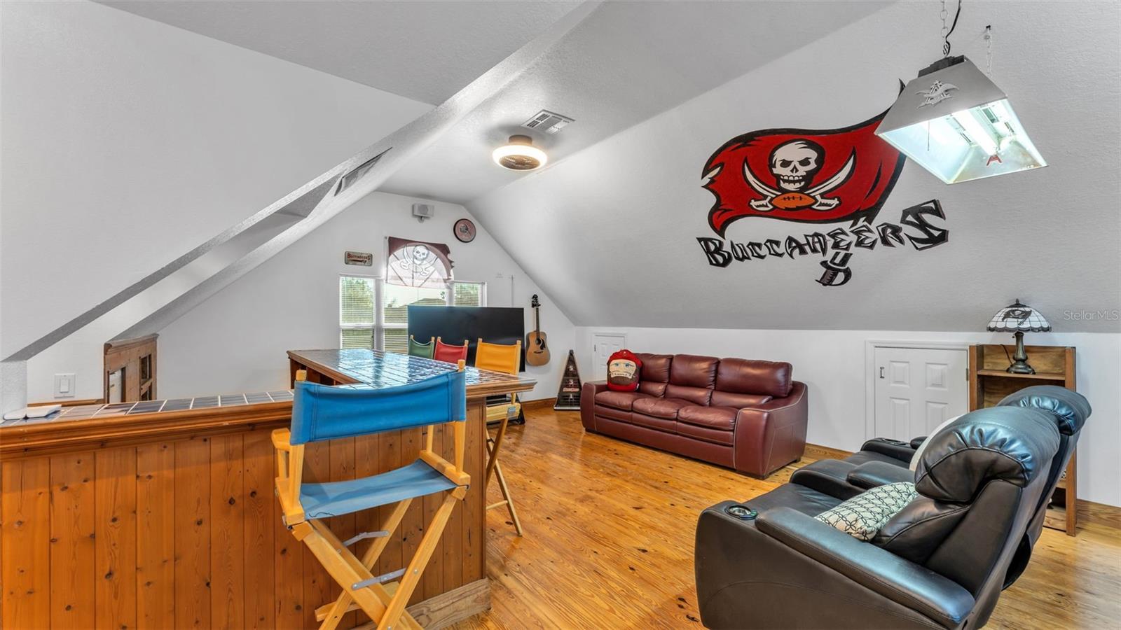 Image 54 of 69 For 2409 Jenna Ln