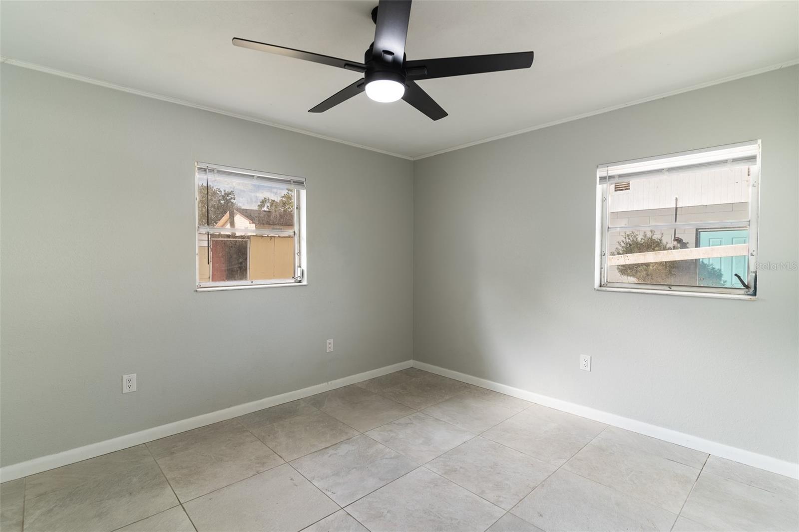 Image 8 of 24 For 124 Shelley Drive