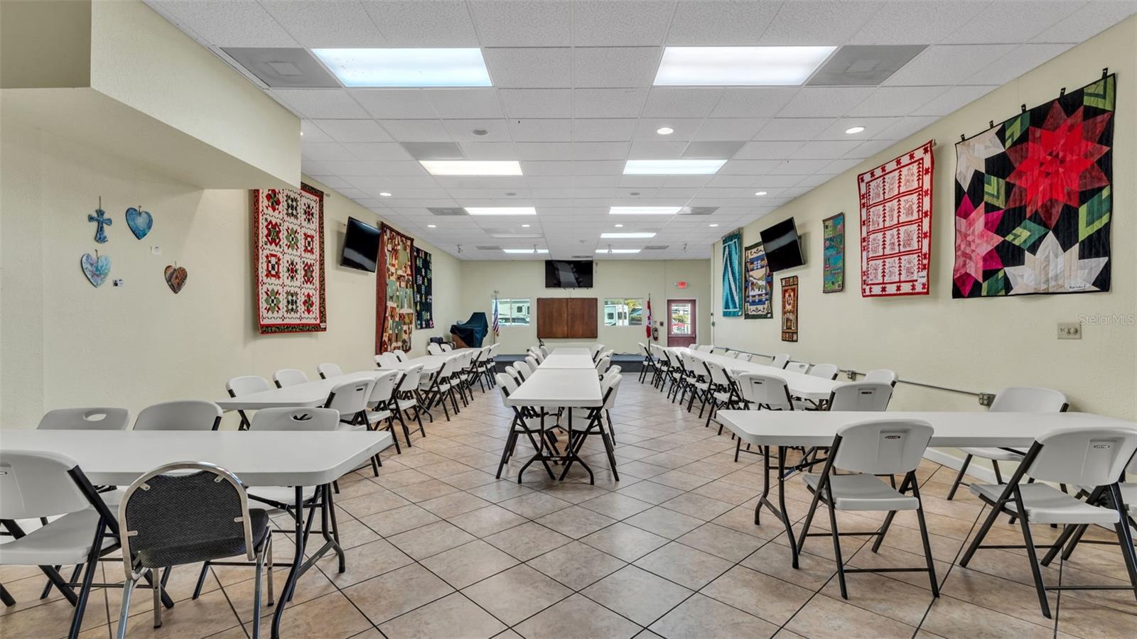 Image 17 of 25 For 2529 Lemonwood Avenue