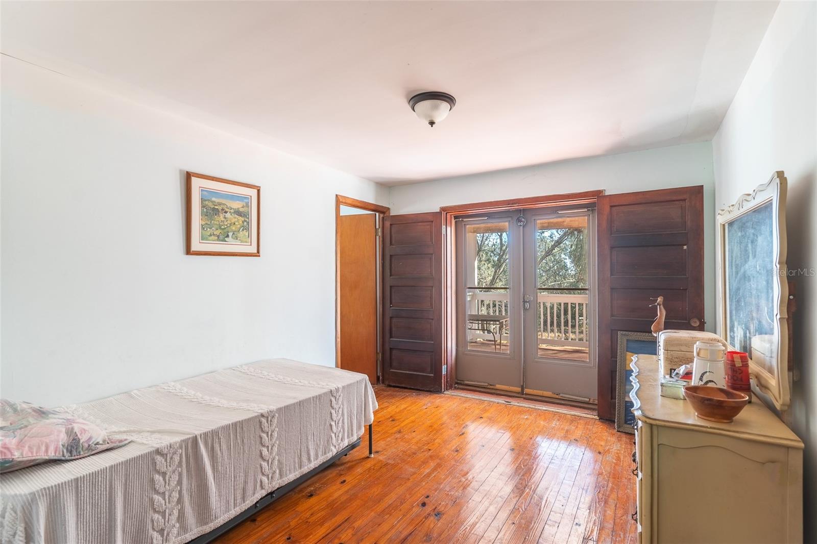 Image 13 of 50 For 3655 Scenic Highway