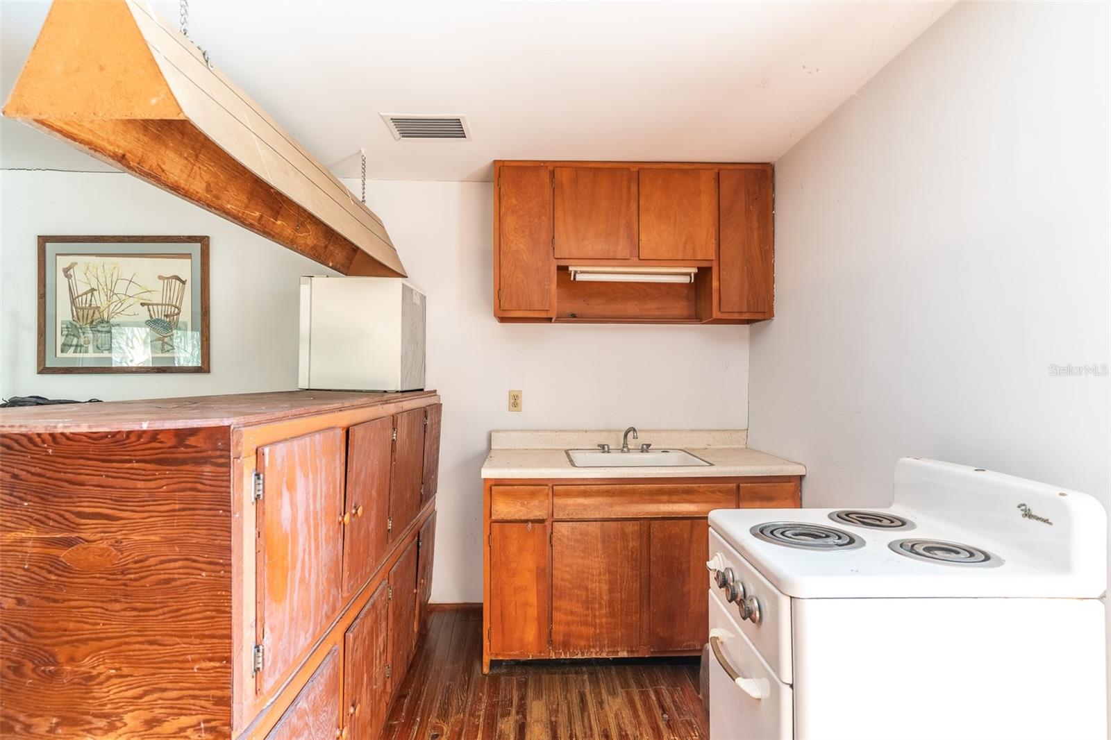 Image 14 of 50 For 3655 Scenic Highway