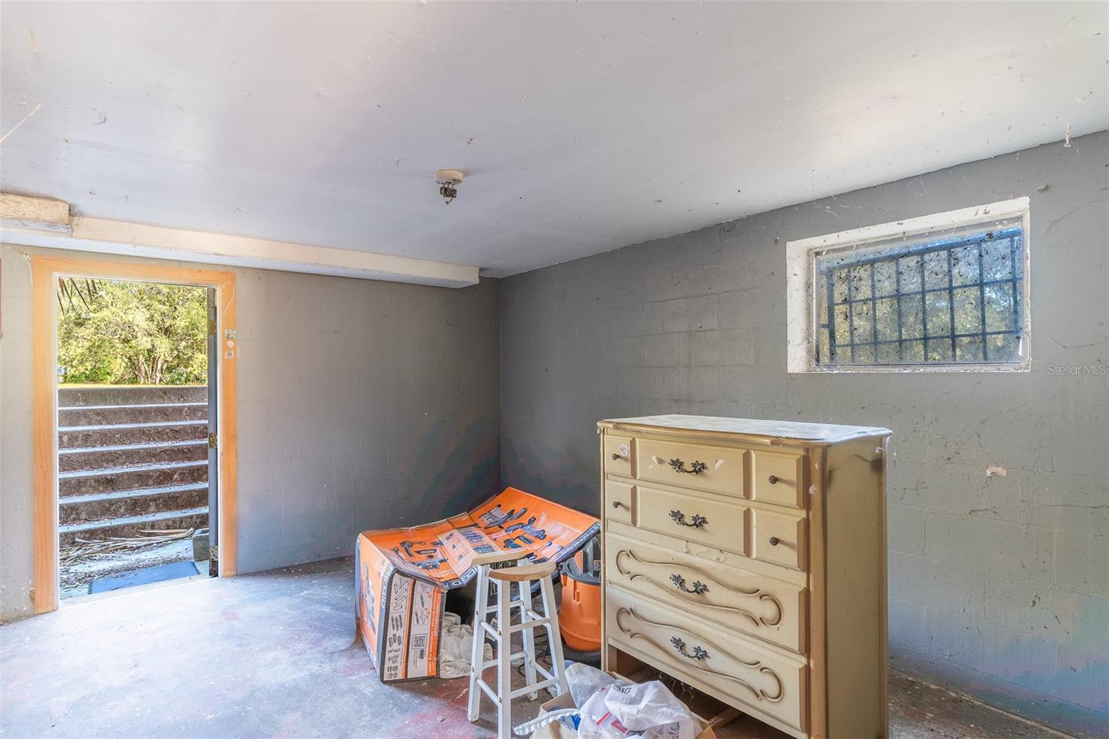 Image 27 of 50 For 3655 Scenic Highway