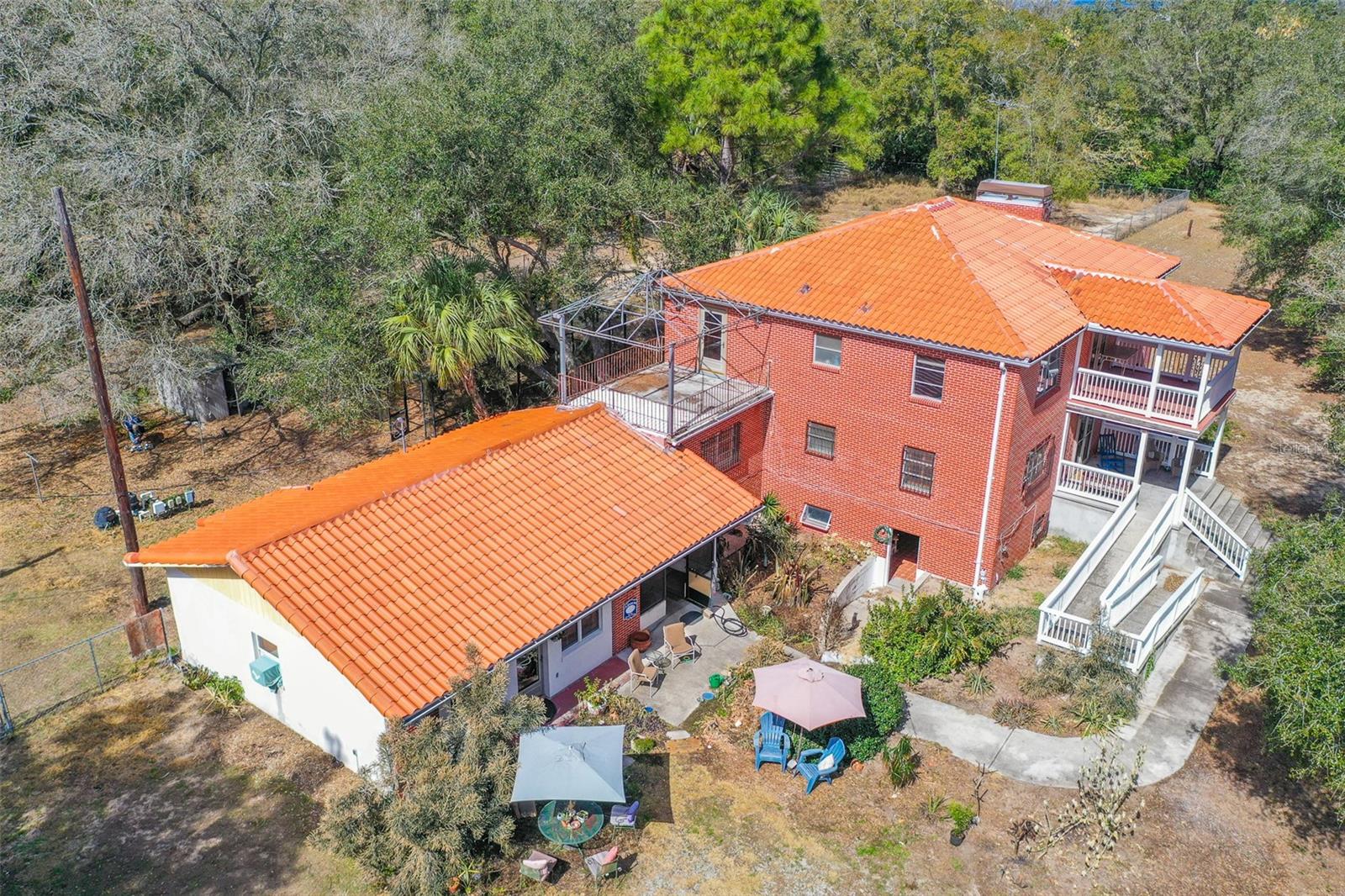 Image 36 of 50 For 3655 Scenic Highway