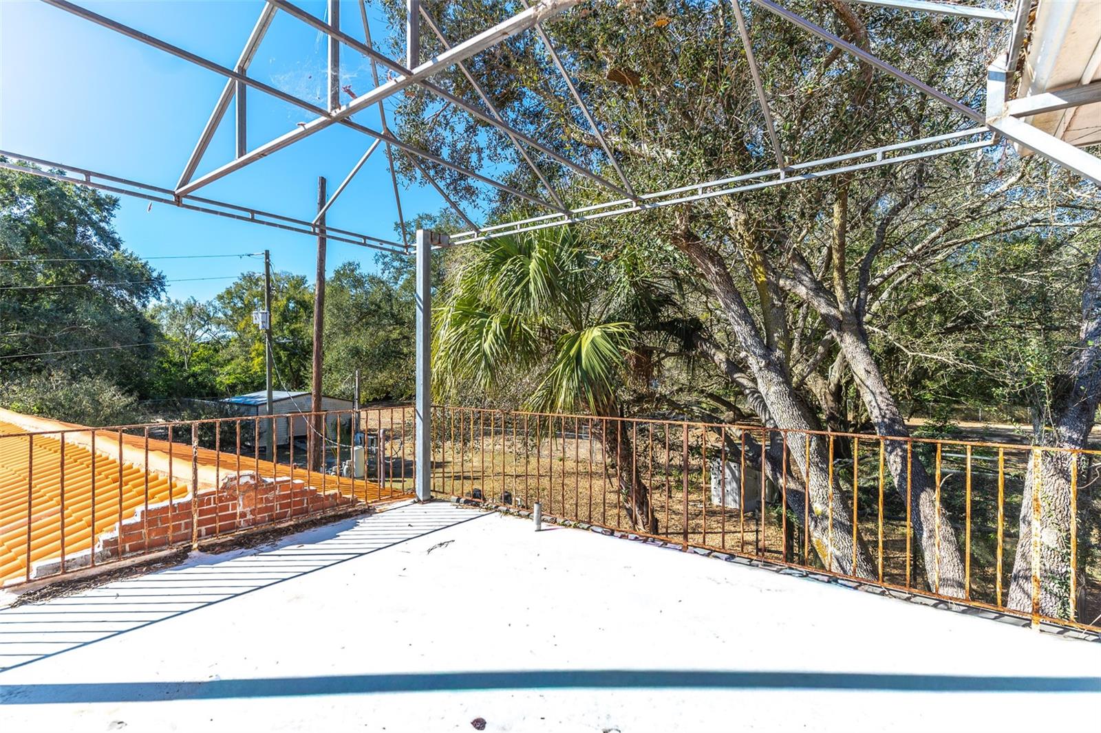 Image 38 of 50 For 3655 Scenic Highway