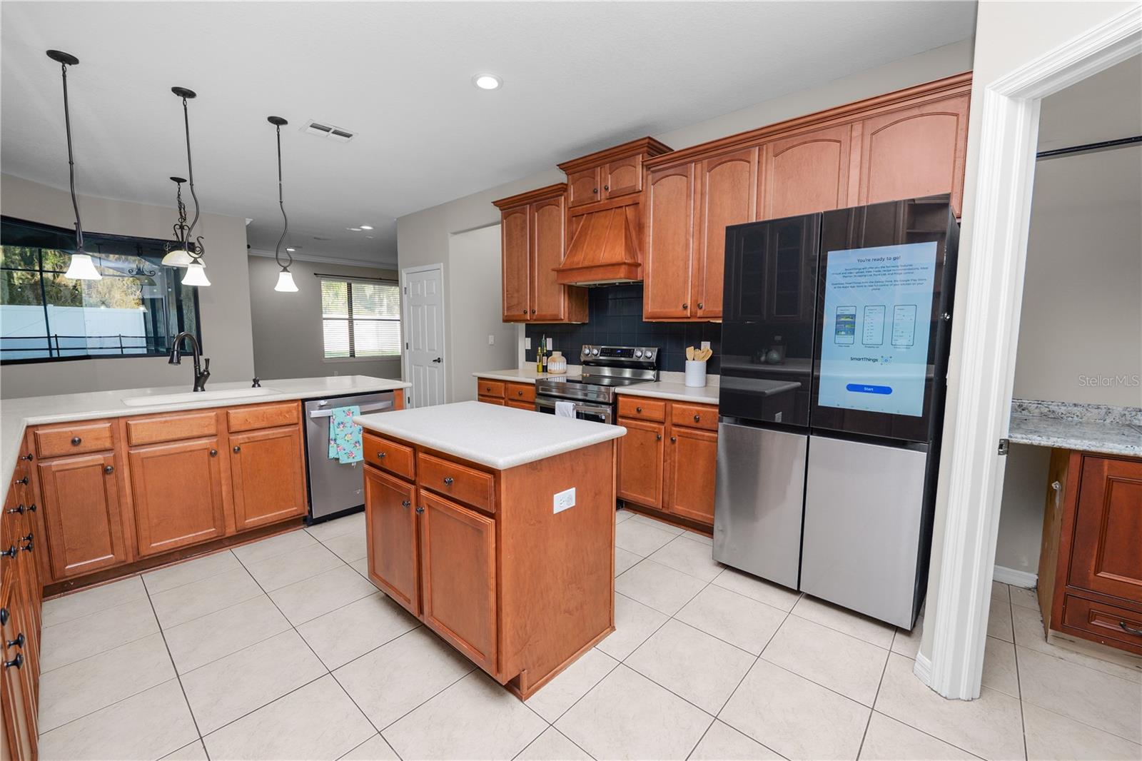 Image 17 of 69 For 448 Oak Landing Boulevard