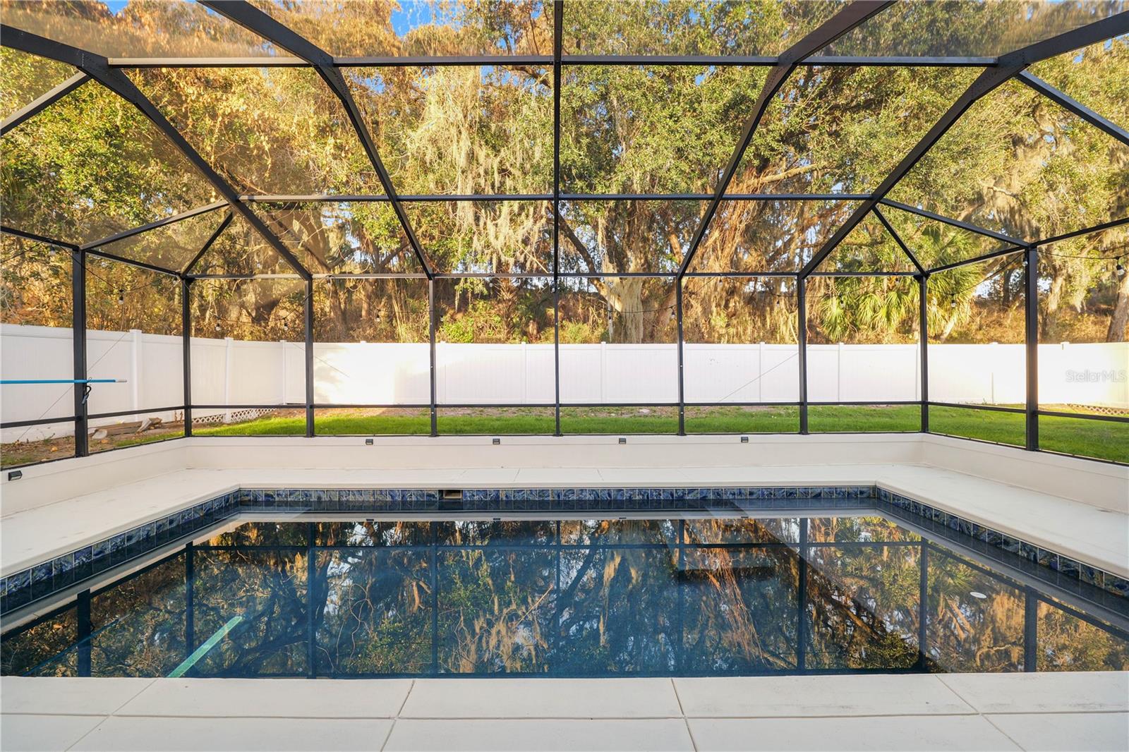 Image 2 of 69 For 448 Oak Landing Boulevard