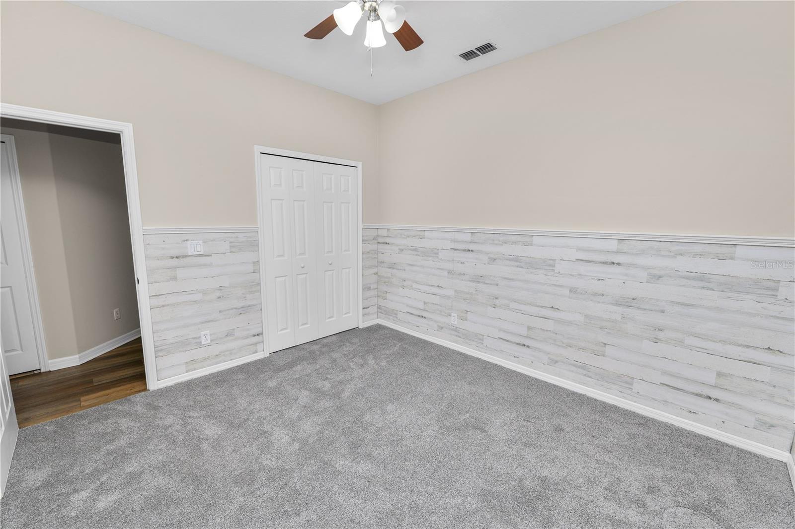 Image 39 of 69 For 448 Oak Landing Boulevard