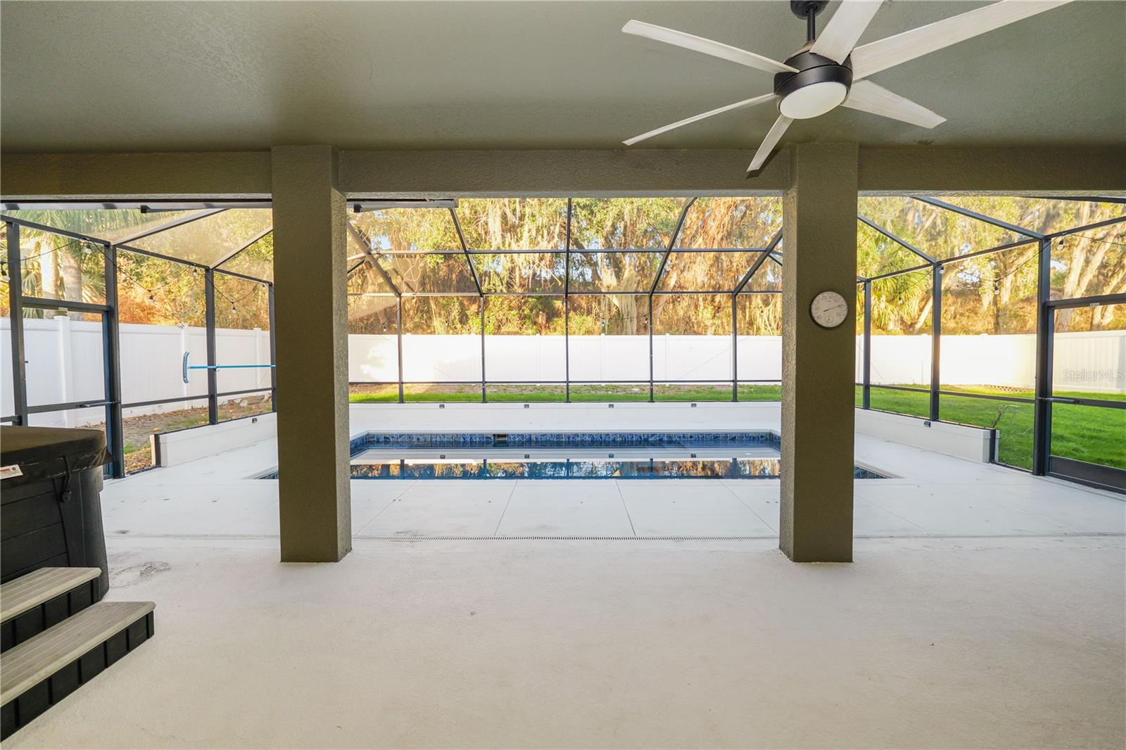 Image 56 of 69 For 448 Oak Landing Boulevard