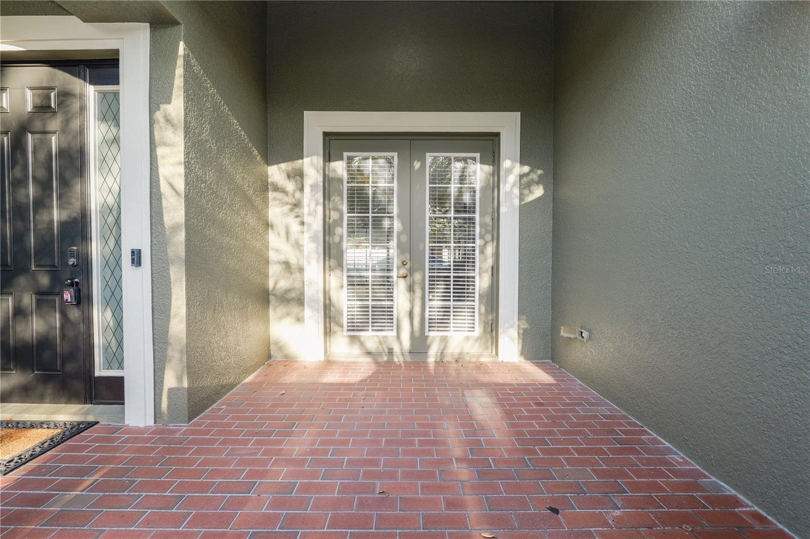 Image 6 of 69 For 448 Oak Landing Boulevard