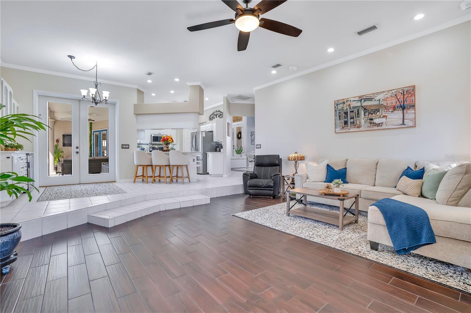 Image 26 of 69 For 5436 Charlin Avenue